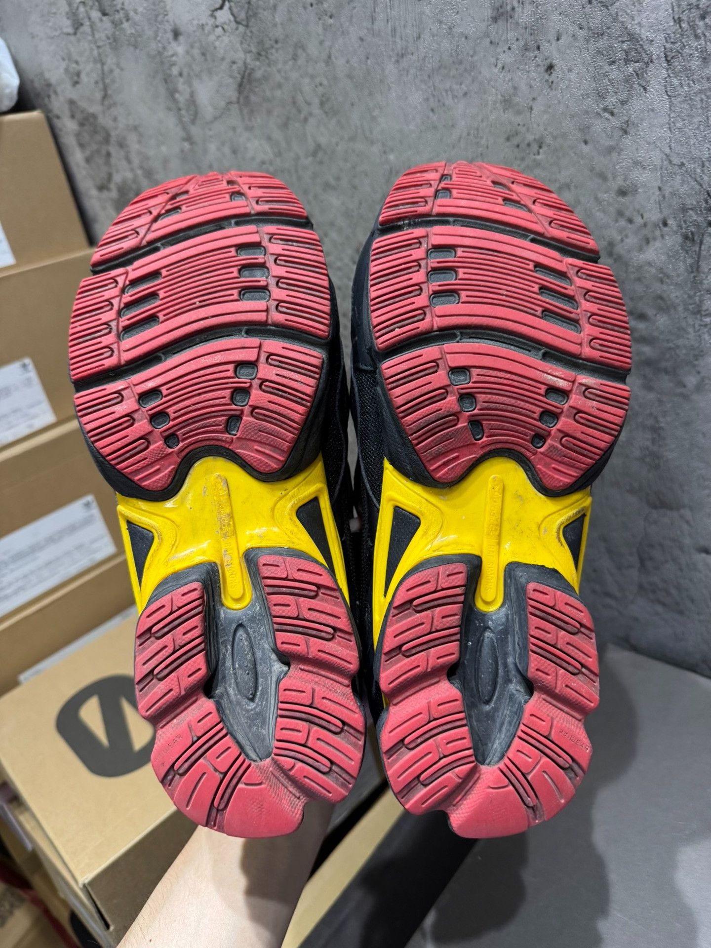 Adidas Adidas Yellow Lowtop Sneakers 40 Men Size US 7.5 / EU 40-41 - 7 Thumbnail