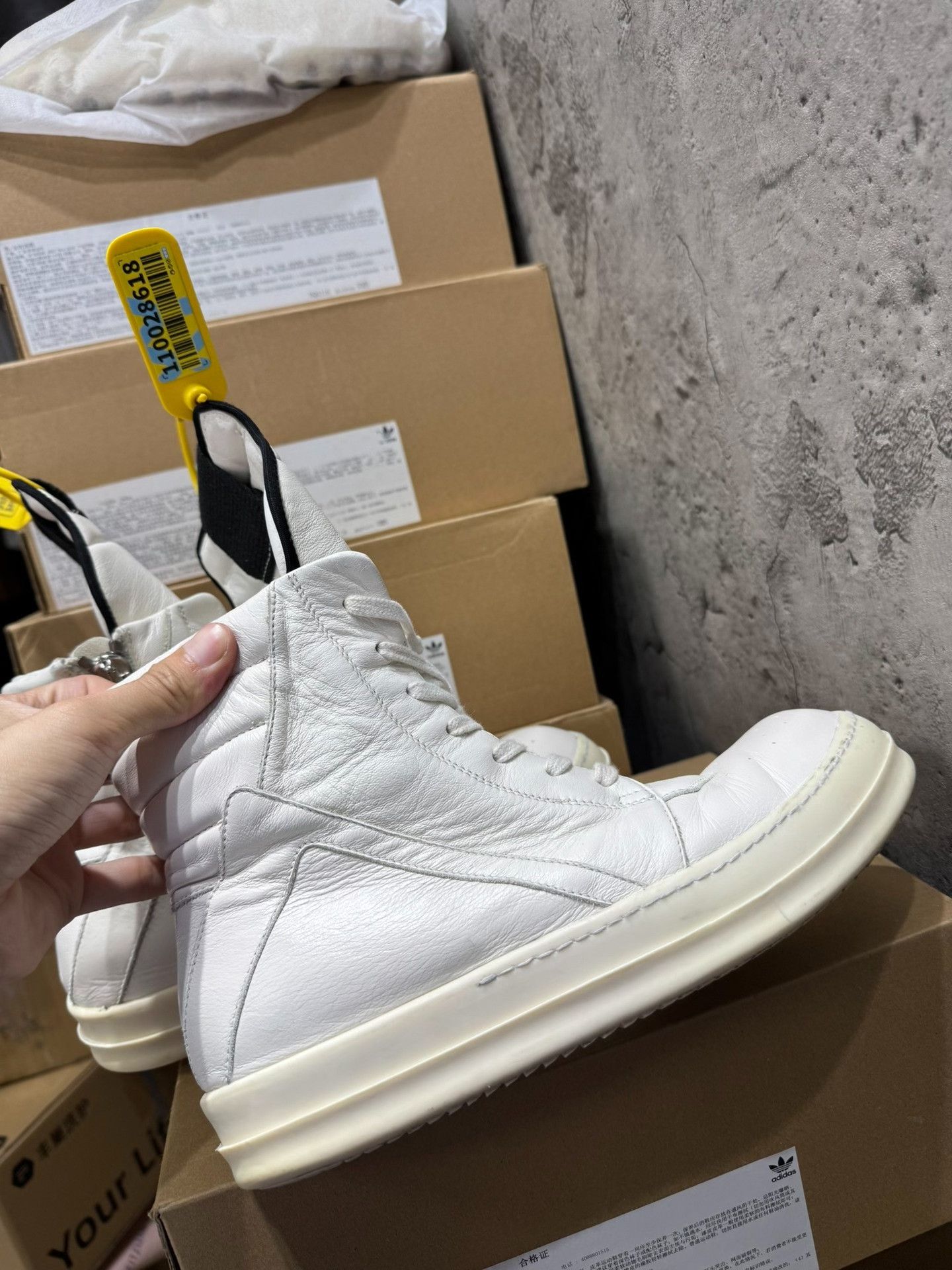 Rick Owens Rick Owens White Hitop Sneakers 41 Men Size US 8.5 / EU 41-42 - 6 Thumbnail