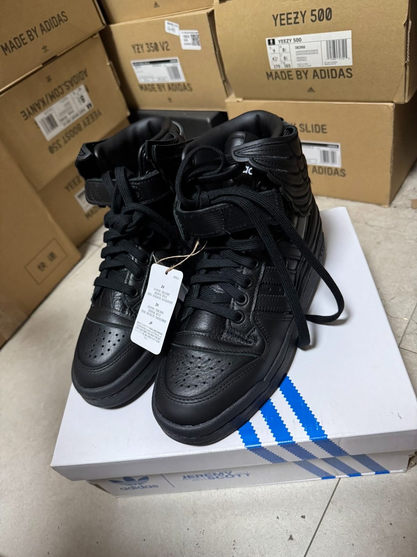Adidas Adidas Black Hitop Sneakers 36 Women Size US 6 / IT 36 - 5 Thumbnail