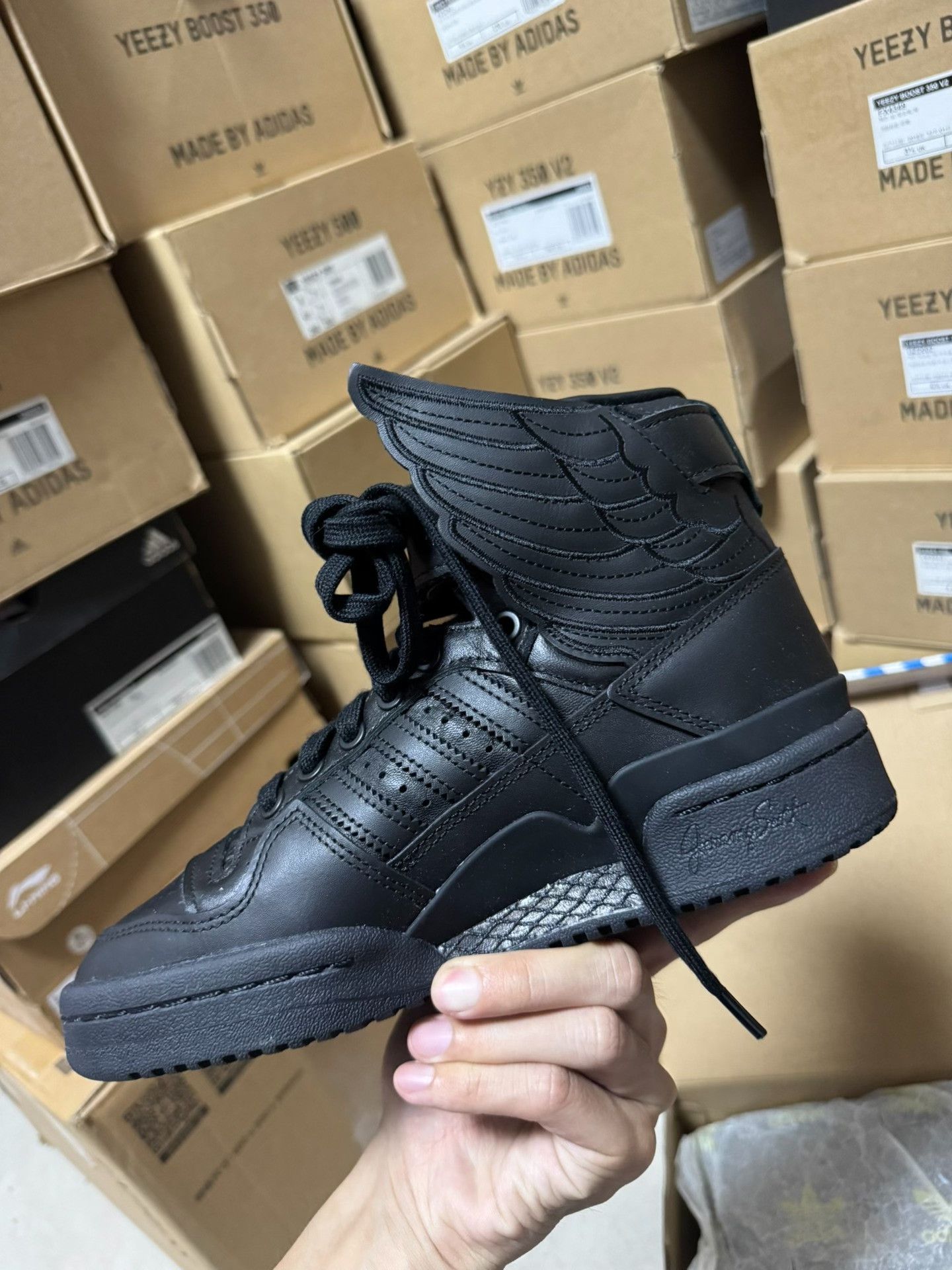 Adidas Adidas Black Hitop Sneakers 36 Women Size US 6 / IT 36 - 7 Thumbnail