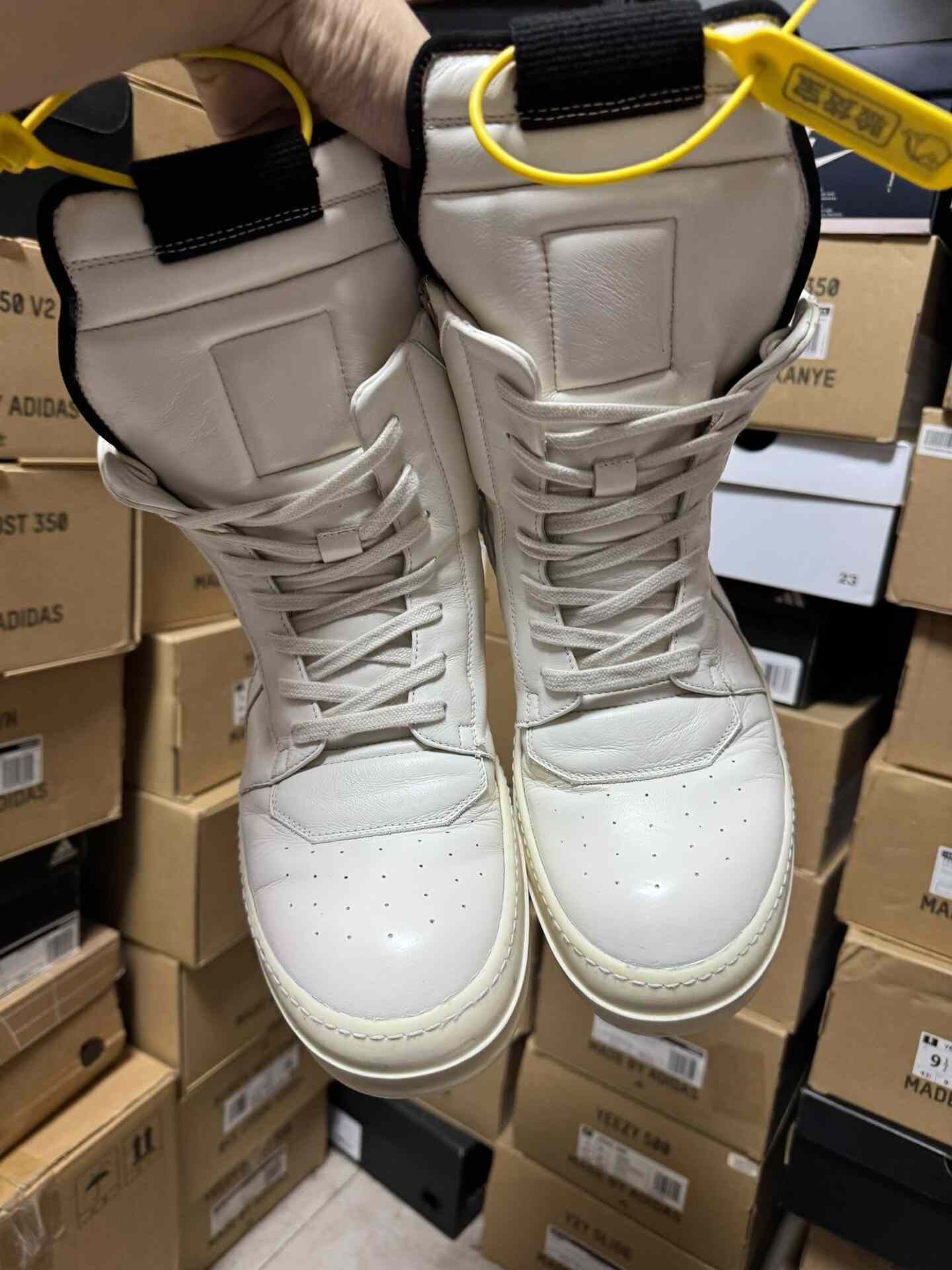 Rick Owens Rick Owens White Hitop Sneakers 41 Men Size US 8.5 / EU 41-42 - 4 Thumbnail