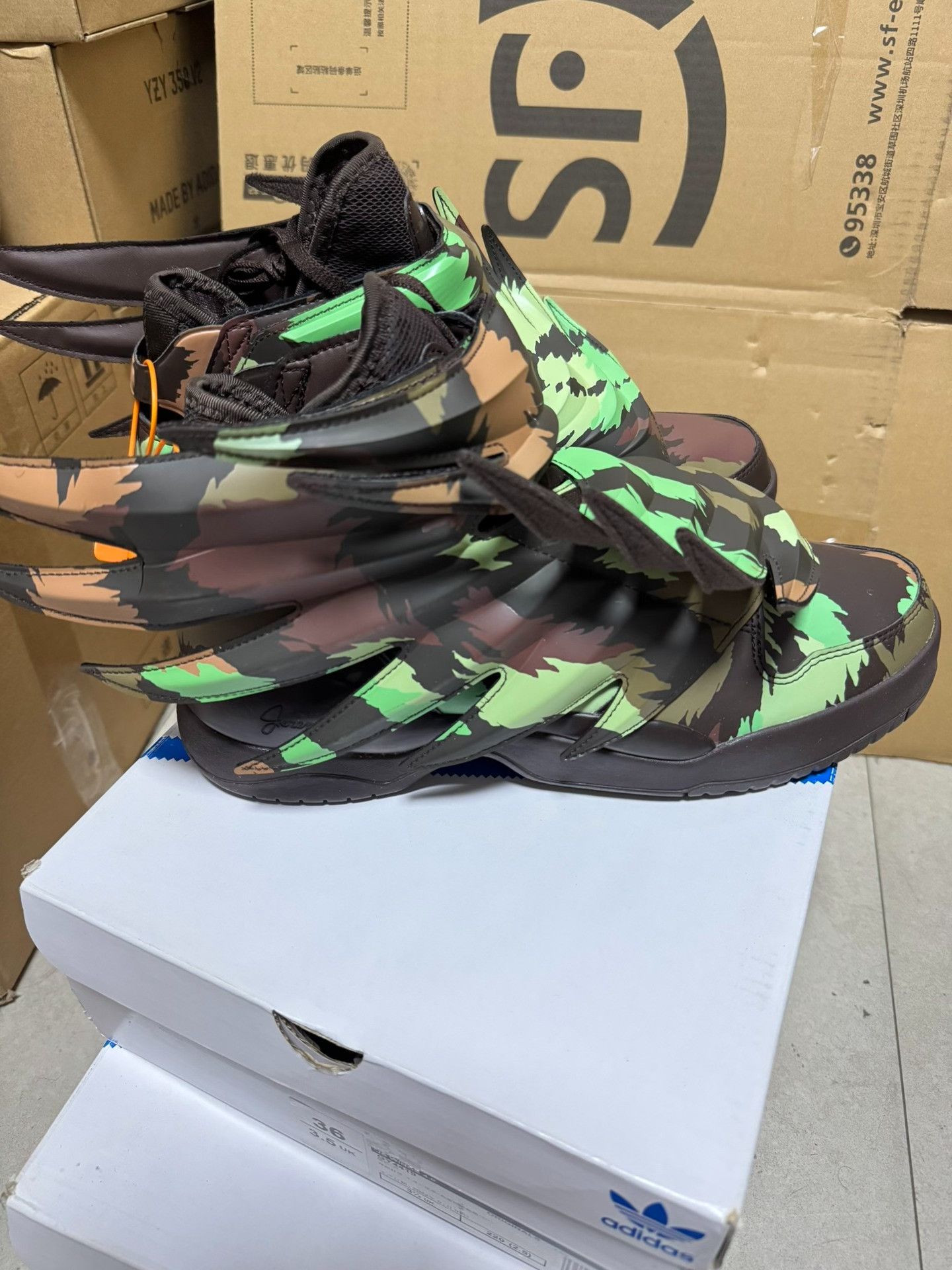 Adidas Adidas Green Hitop Sneakers S Men Size US 10 / EU 43 - 2 Thumbnail