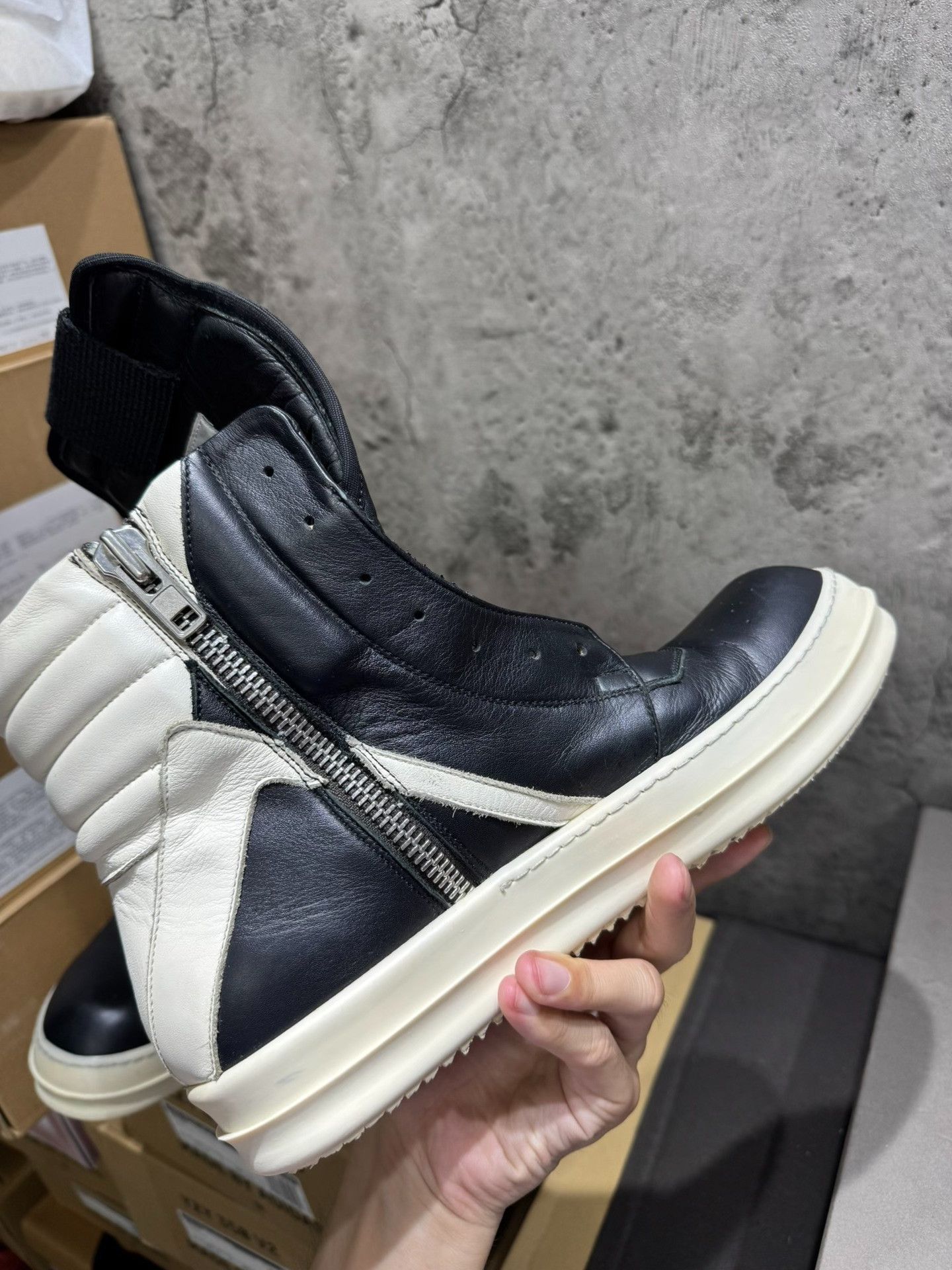 Rick Owens Rick Owens Leather Black Hitop Sneakers 40 Men Size US 7.5 / EU 40-41 - 3 Thumbnail