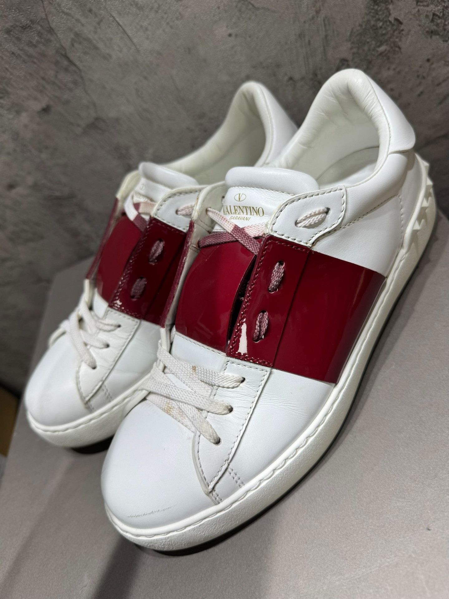 Valentino Valentino Red Lowtop Sneakers 40 Men Size US 7.5 / EU 40-41 - 2 Thumbnail