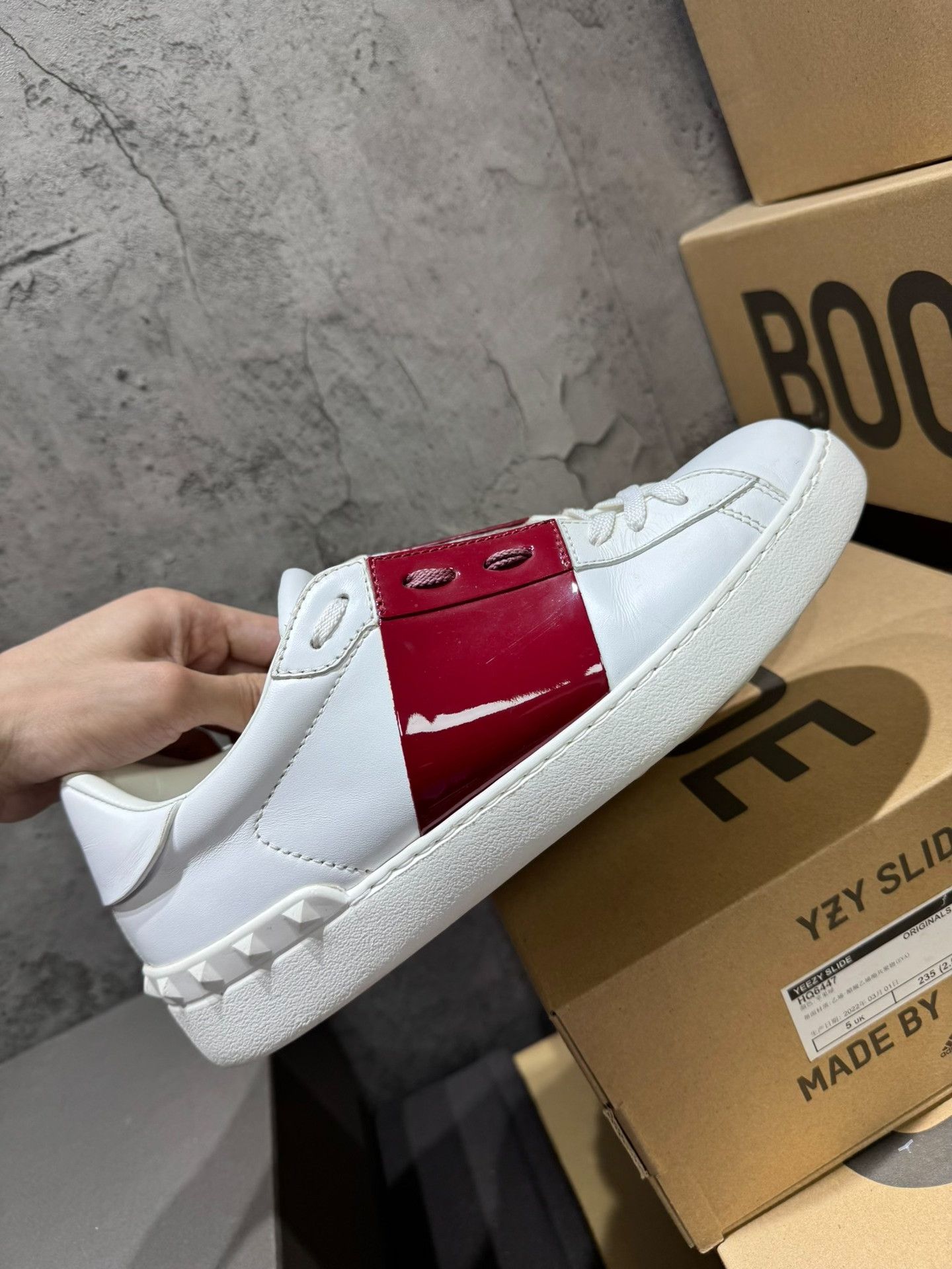 Valentino Valentino Red Lowtop Sneakers 40 Men Size US 7.5 / EU 40-41 - 3 Thumbnail
