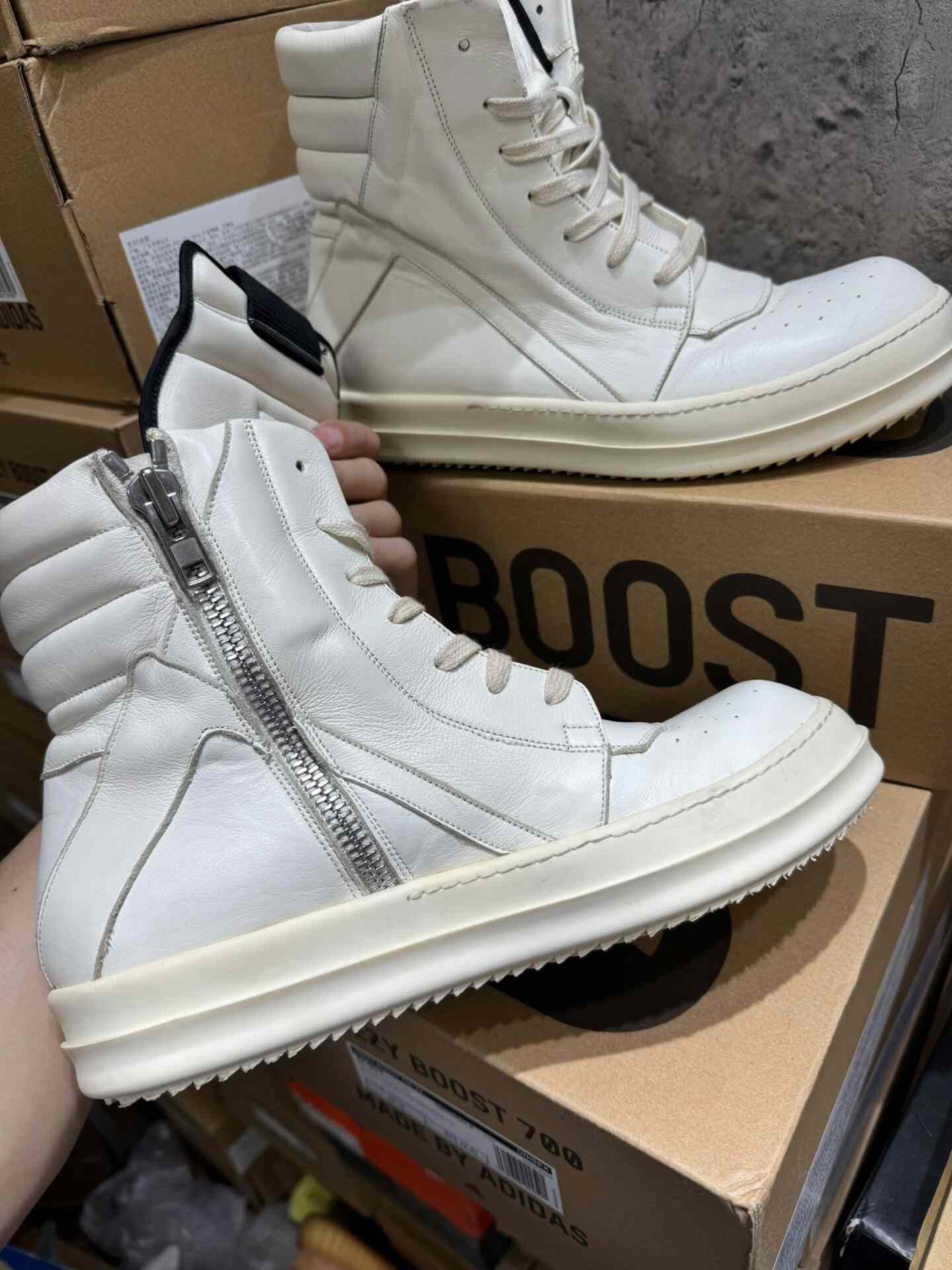 Rick Owens Rick Owens White Hitop Sneakers 41 Men Size US 8.5 / EU 41-42 - 6 Thumbnail