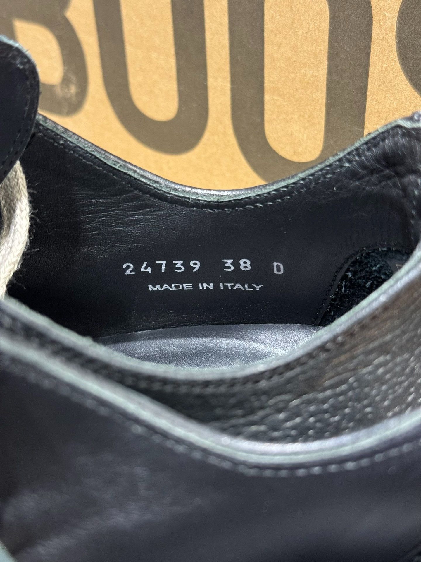 Converse Converse Leather Black Lowtop Sneakers 38 Women Size US 7.5 / IT 37.5 - 5 Thumbnail