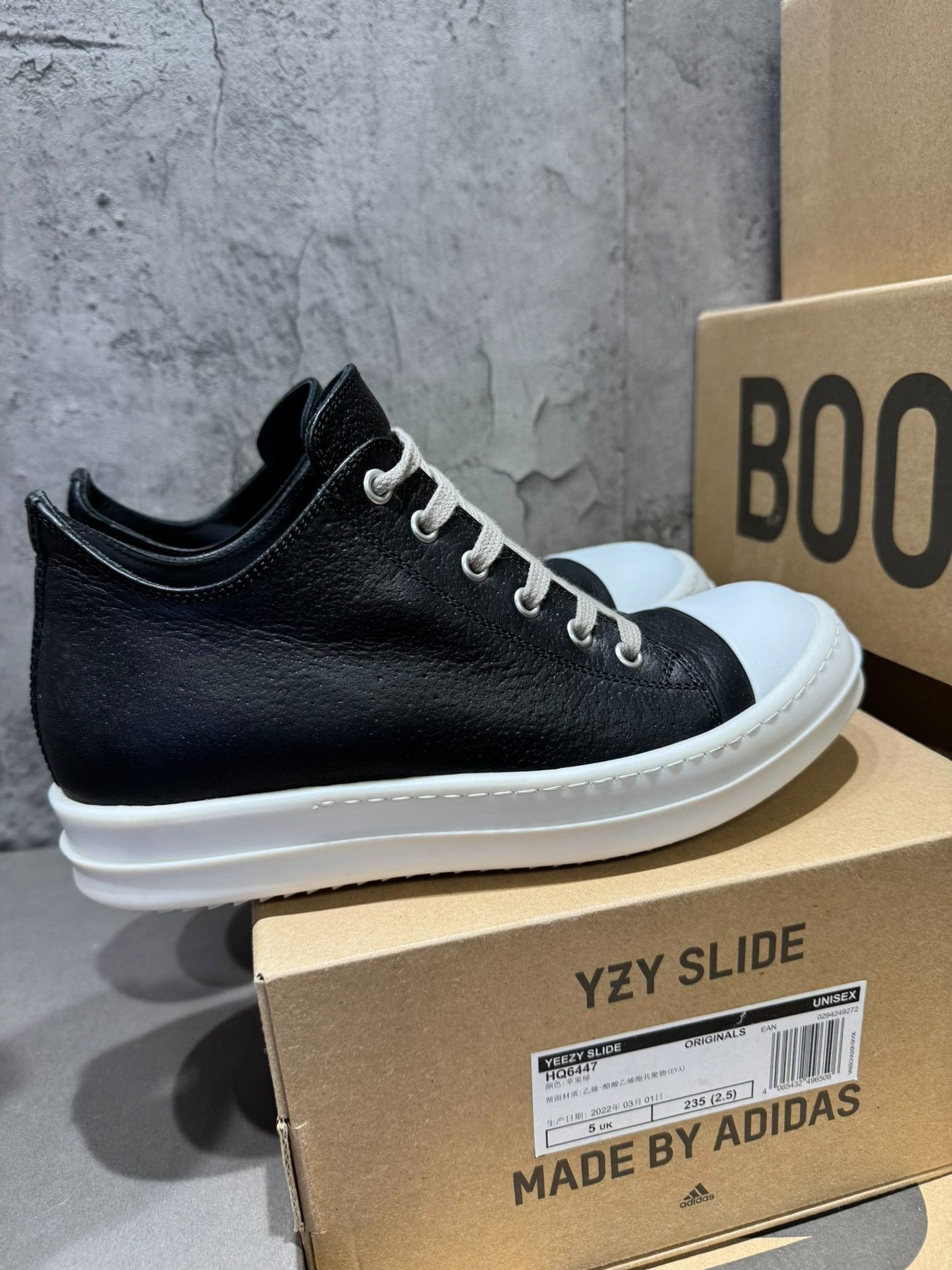 Converse Converse Leather Black Lowtop Sneakers 38 Women Size US 7.5 / IT 37.5 - 8 Thumbnail