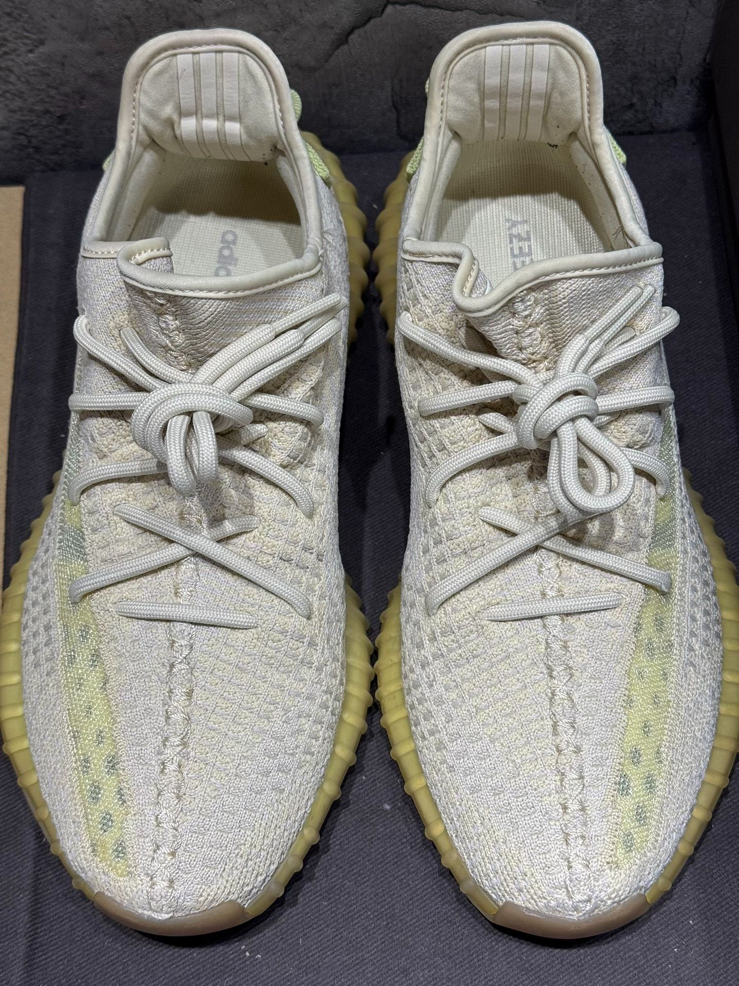 Yeezy Yeezy Limited Yellow Lowtop Sneakers 9 Men Size US 9 / EU 42 - 8 Thumbnail