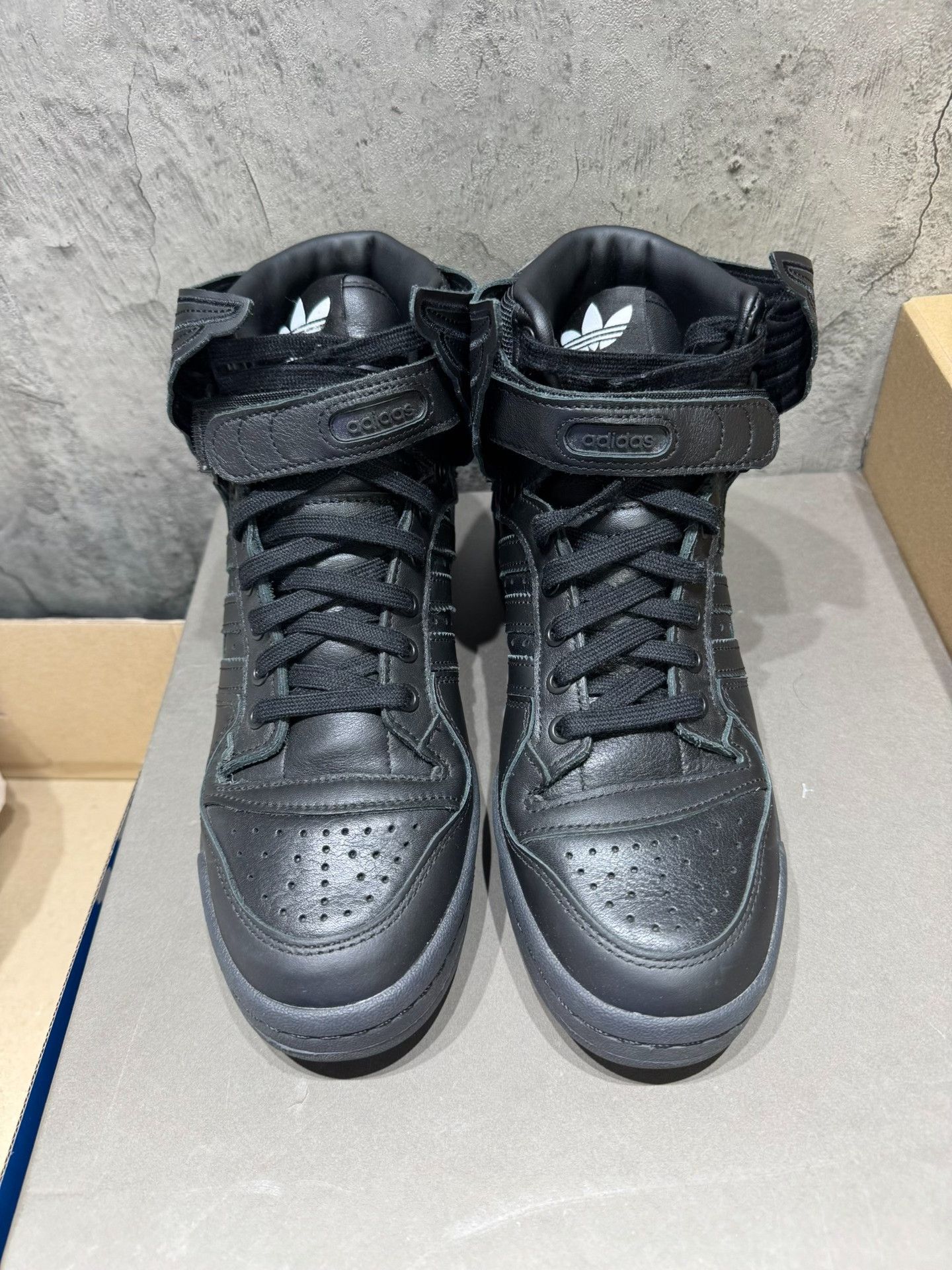 Adidas Adidas Black Hitop Sneakers 41 Men Size US 8.5 / EU 41-42 - 8 Thumbnail
