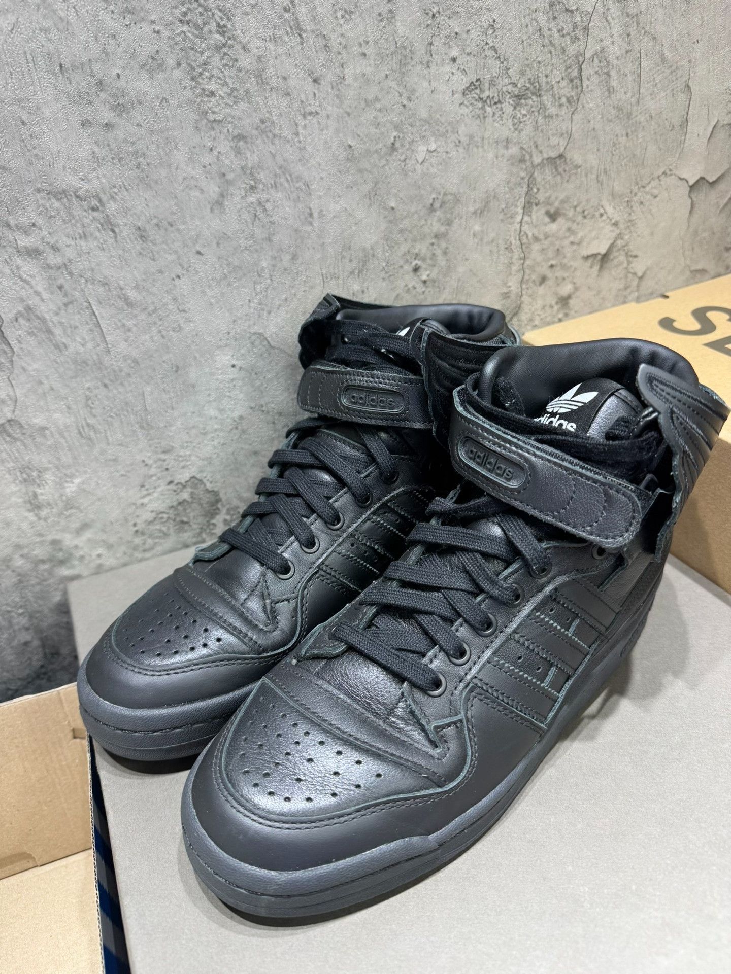 Adidas Adidas Black Hitop Sneakers 41 Men Size US 8.5 / EU 41-42 - 5 Thumbnail