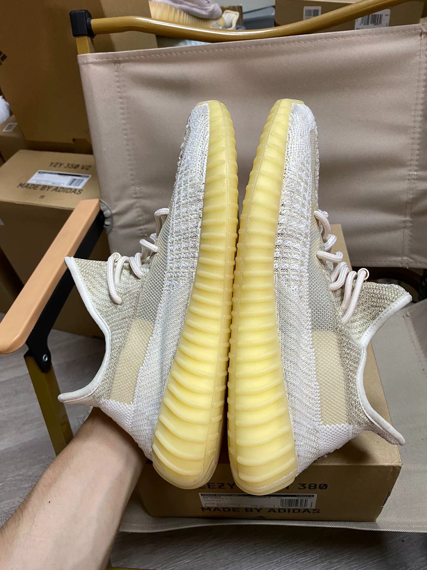 Yeezy Yeezy White Lowtop Sneakers 42 Men Size US 9 / EU 42 - 7 Thumbnail