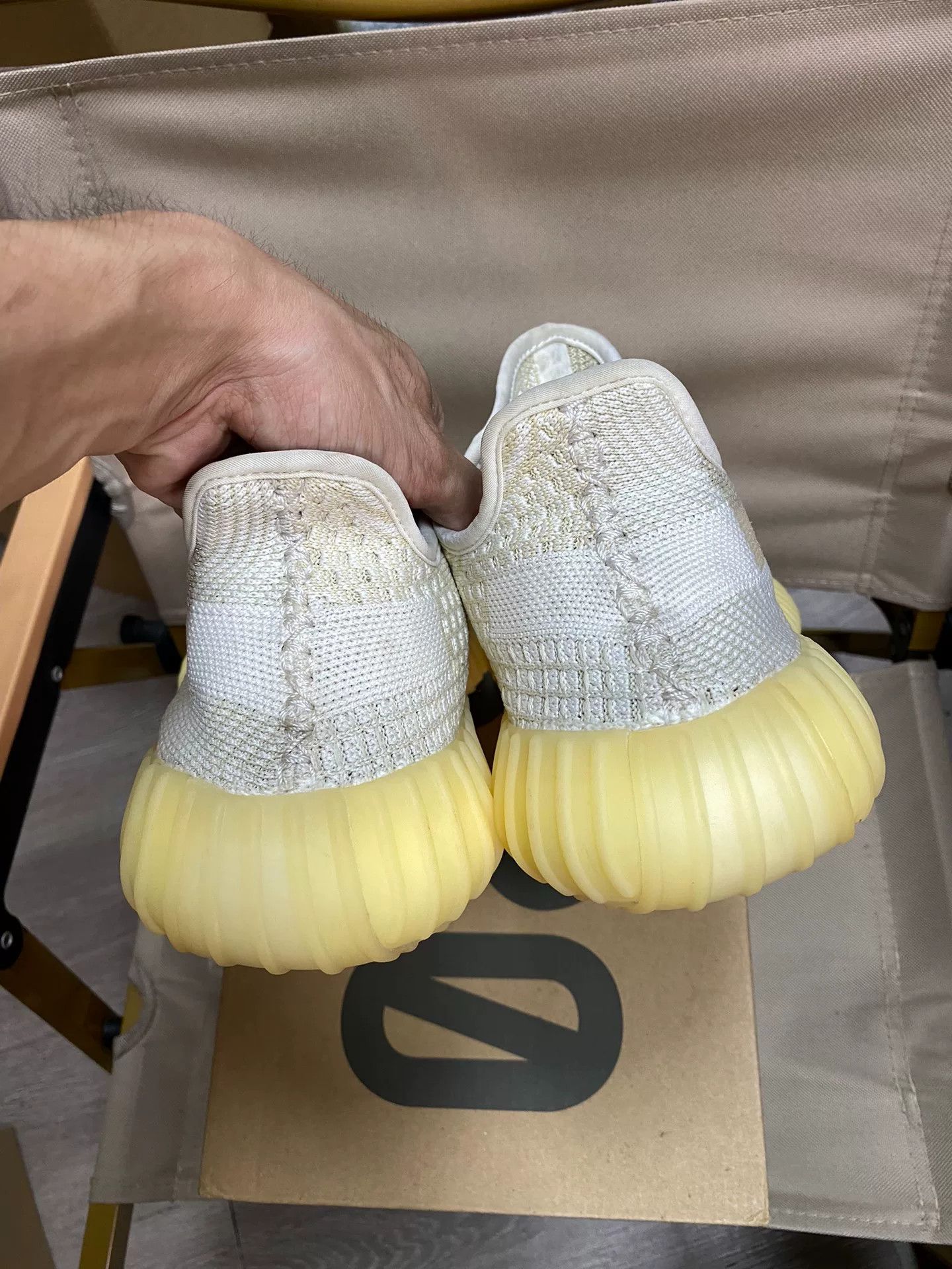 Yeezy Yeezy White Lowtop Sneakers 42 Men Size US 9 / EU 42 - 9 Thumbnail