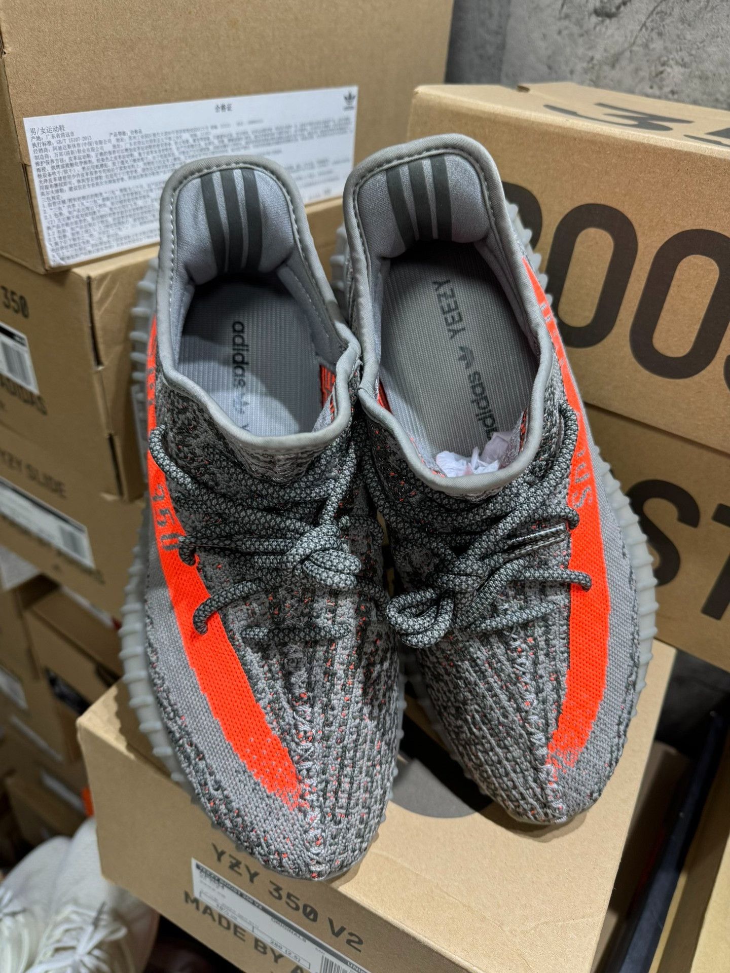 Adidas Adidas YEEZY350 Gray Lowtop Sneakers 42 Men Size US 9 / EU 42 - 2 Thumbnail
