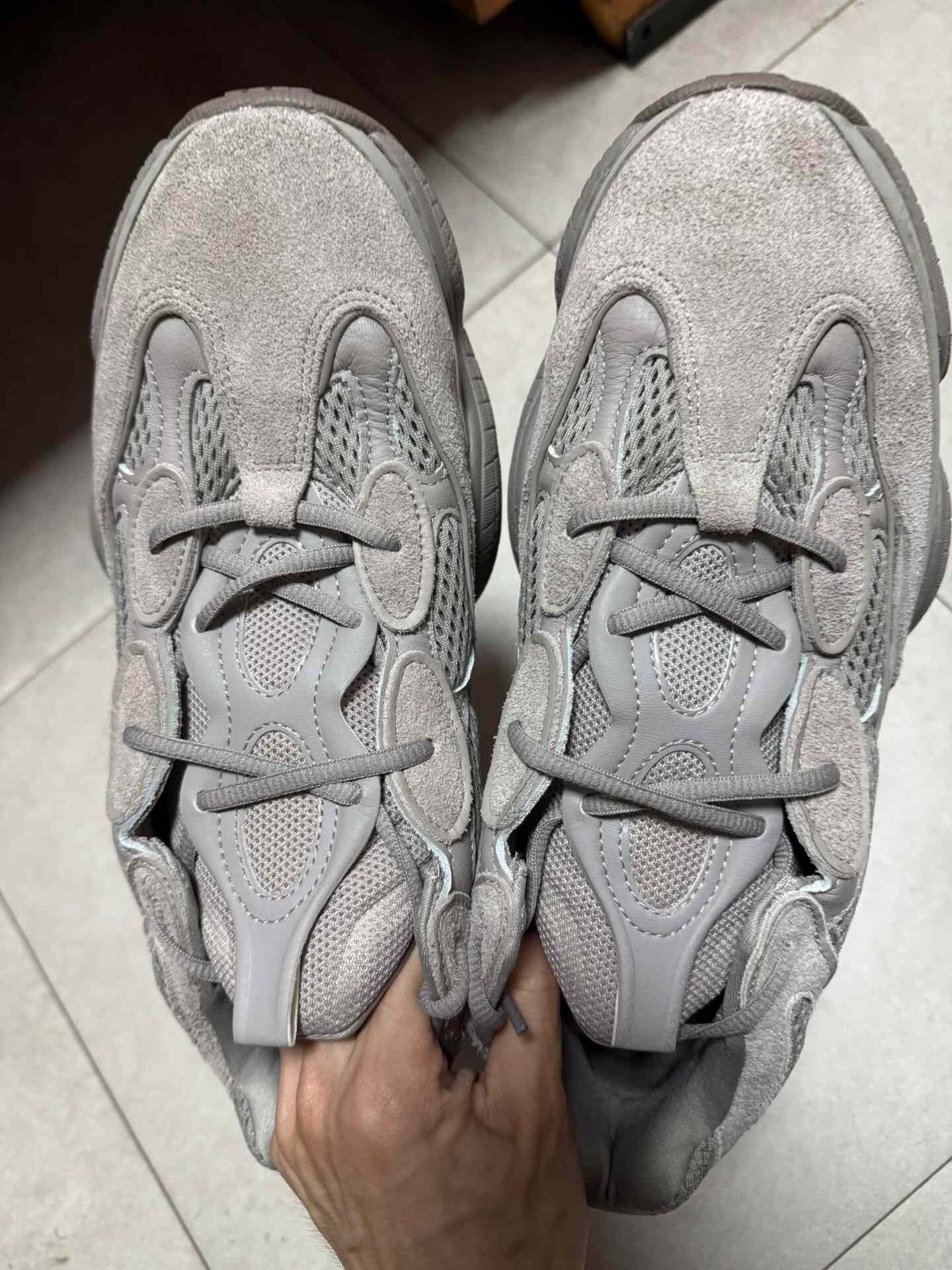 Adidas Adidas YEEZY500 Gray Lowtop Sneakers 12.5 Men Size US 12.5 / EU 45-46 - 9 Thumbnail