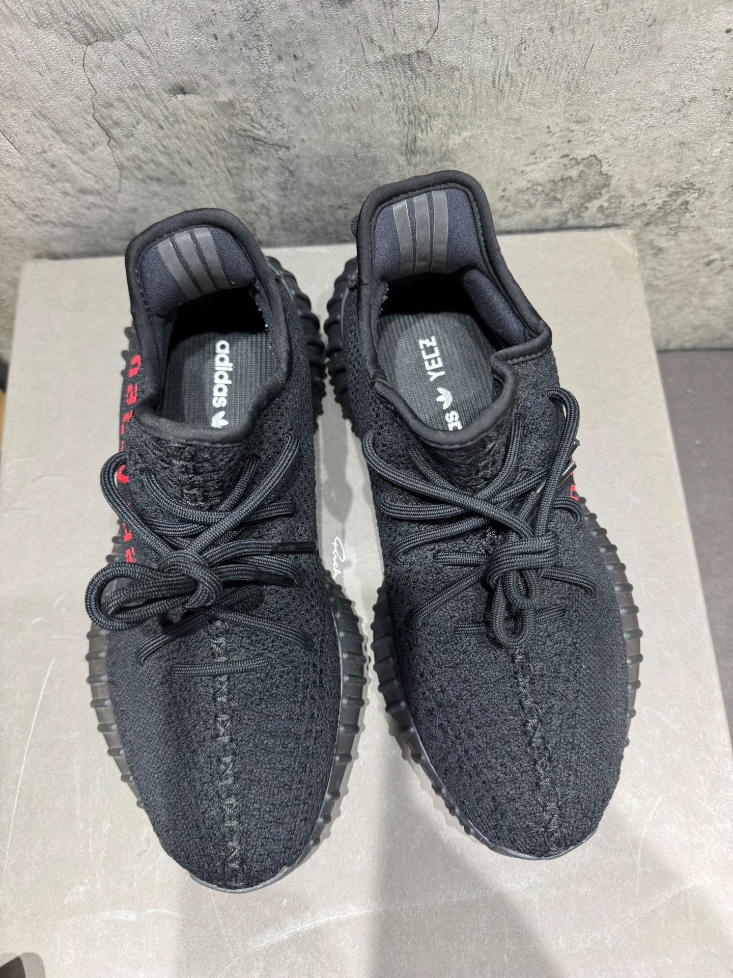 Adidas Adidas YEEZY350 Black Lowtop Sneakers 41 Men Size US 8.5 / EU 41-42 - 5 Thumbnail