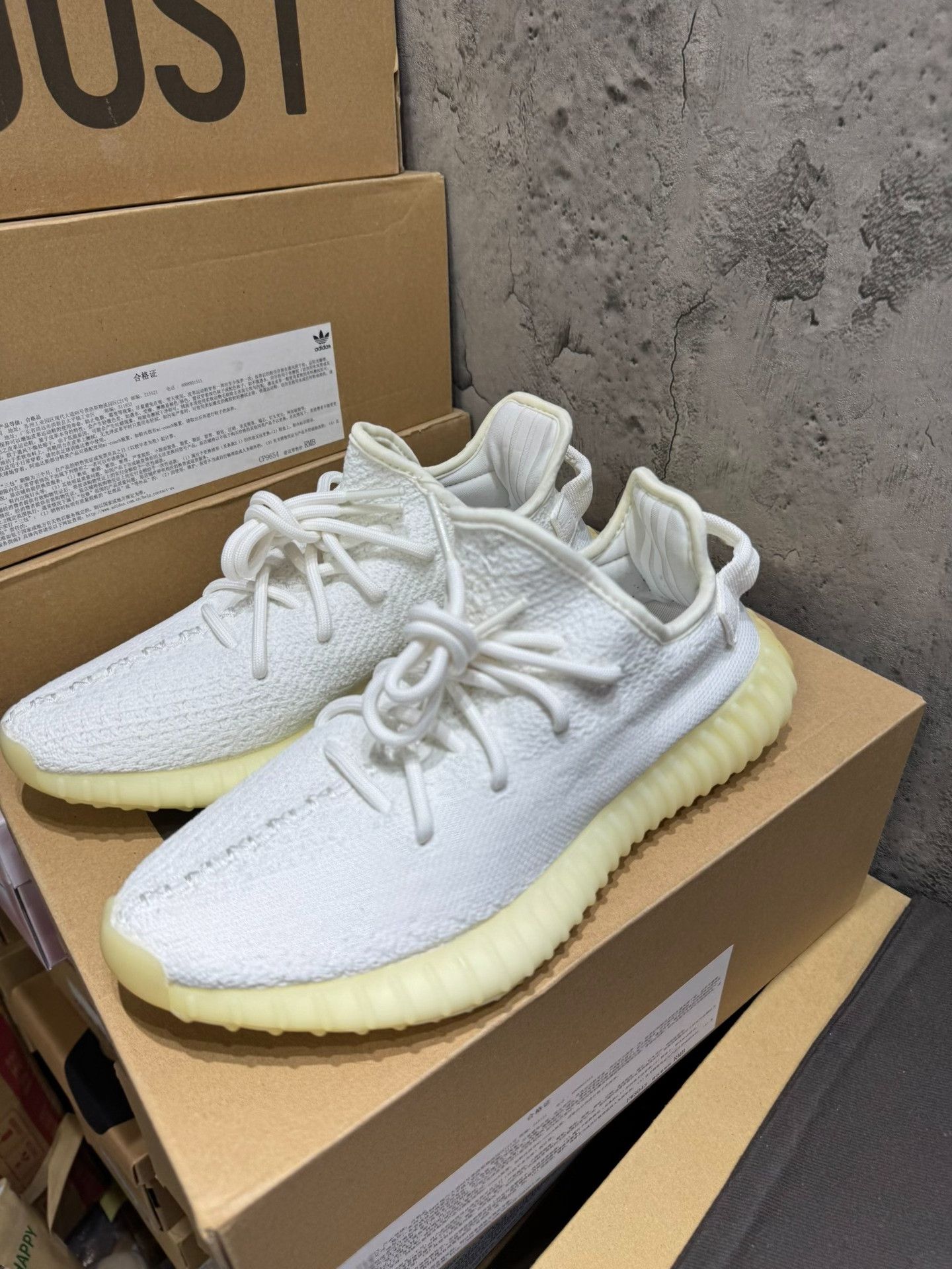 Adidas Adidas YEEZY350 White Lowtop Sneakers 40 Men Size US 7.5 / EU 40-41 - 9 Thumbnail