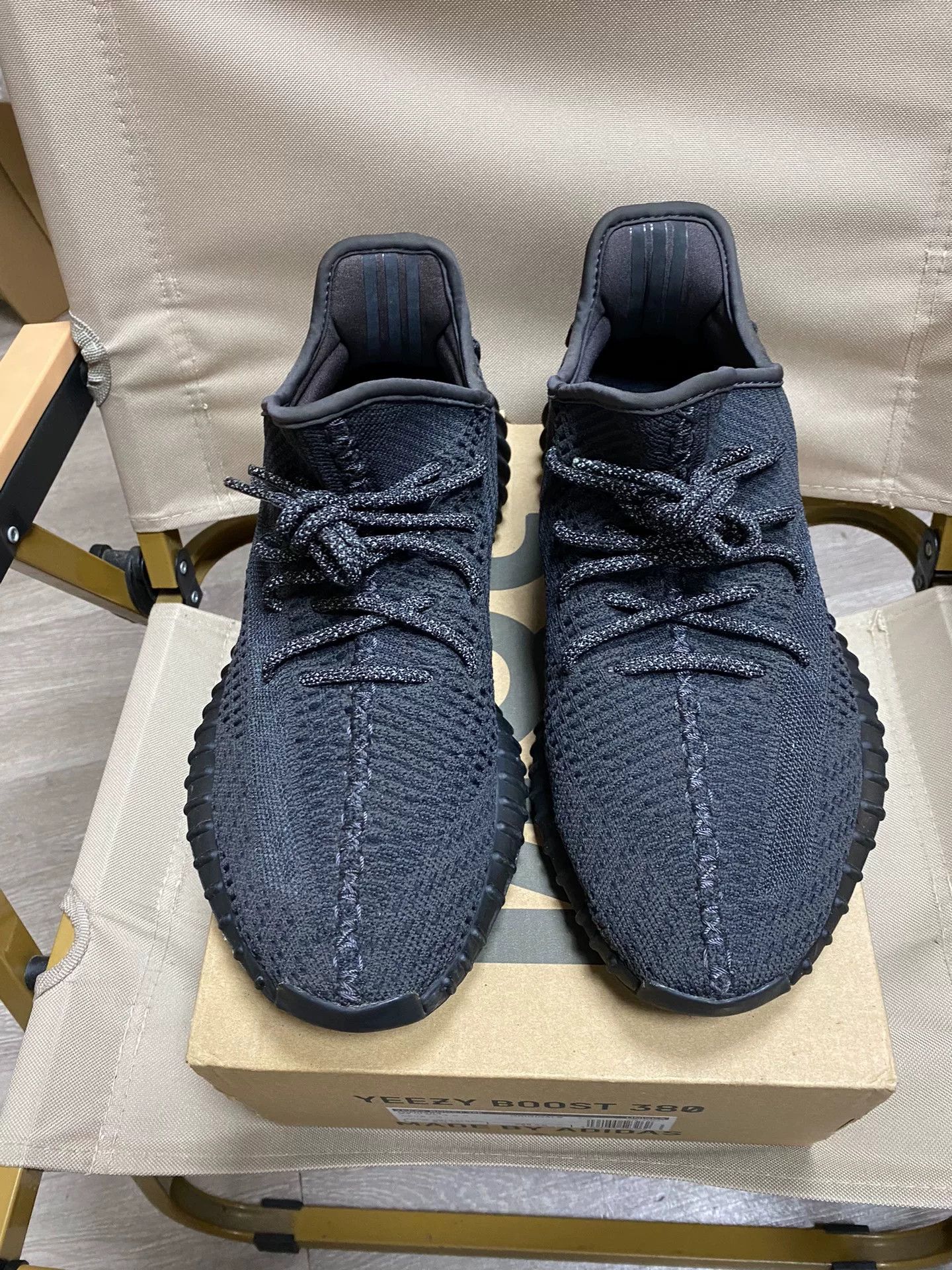Adidas Adidas YEEZY350 Black Lowtop Sneakers 42 Men Size US 9 / EU 42 - 3 Thumbnail