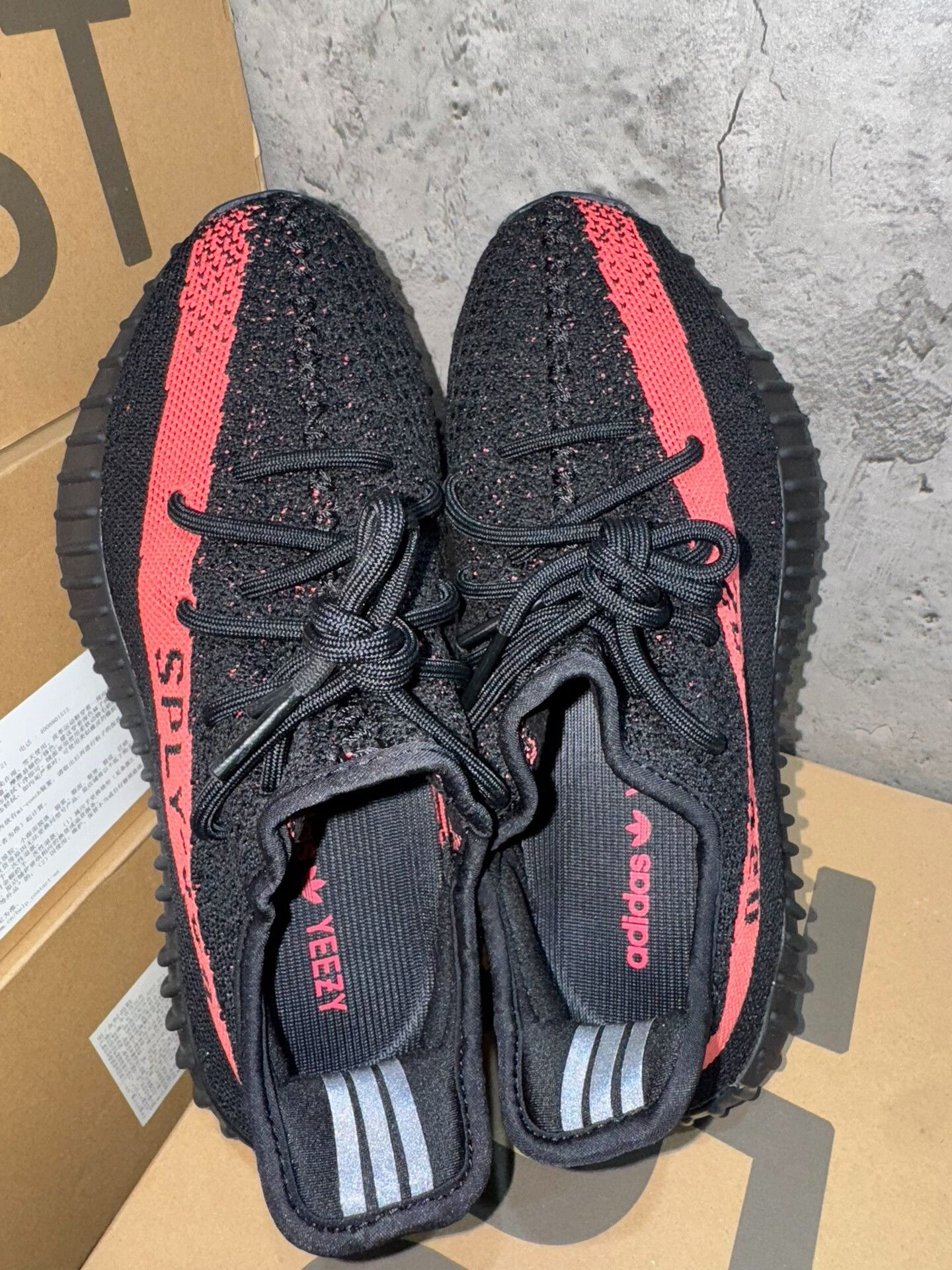 Adidas Adidas YEEZY35 Black Lowtop Sneakers 40 Men Size US 7.5 / EU 40-41 - 7 Thumbnail