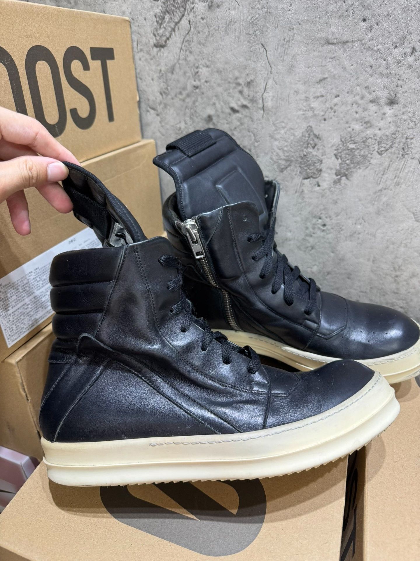 Rick Owens Rick Owens Leather Black Hitop Sneakers 41 Men Size US 8.5 / EU 41-42 - 5 Thumbnail