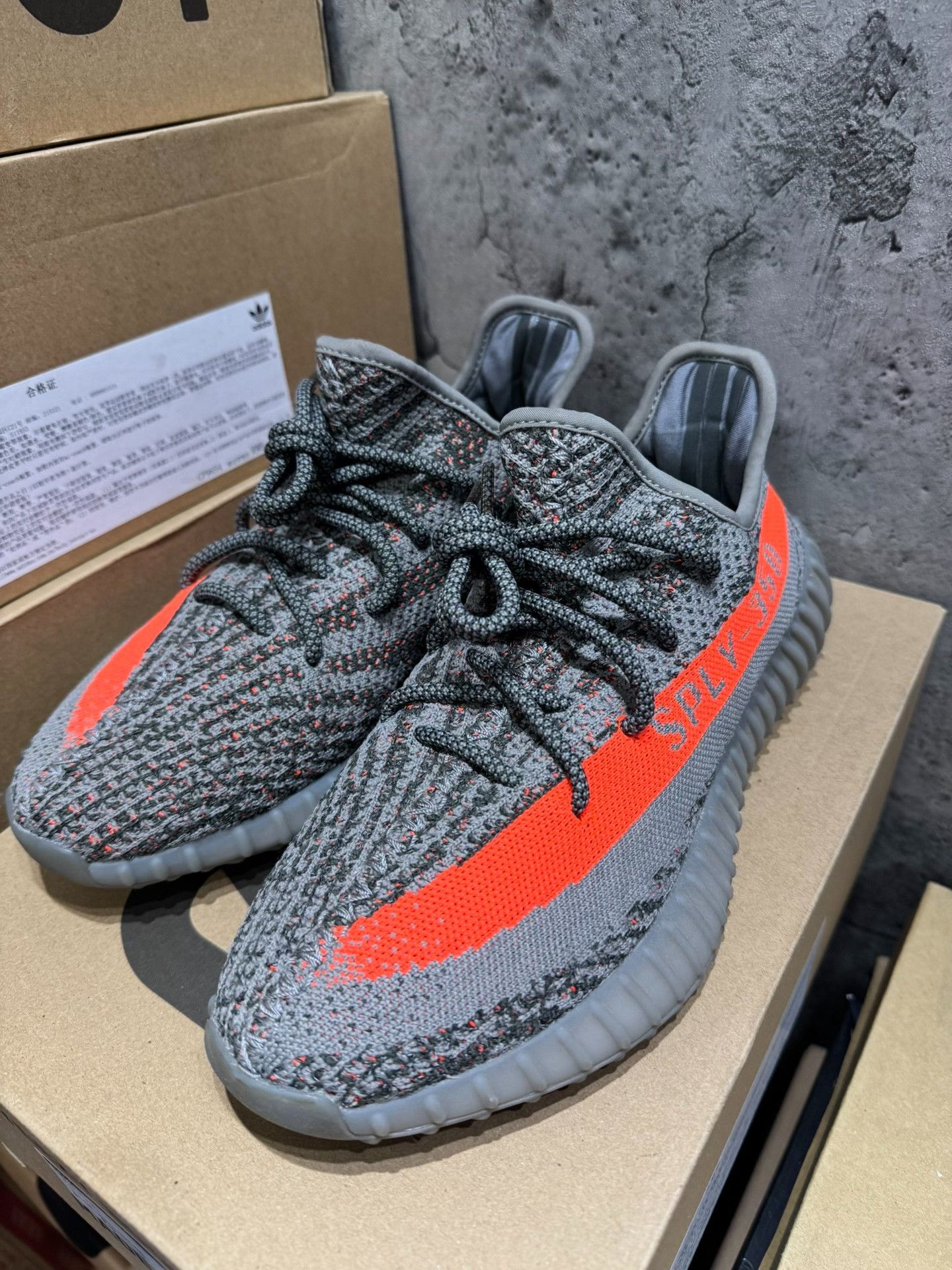 Adidas Adidas YEEZY350 Gray Lowtop Sneakers 42 Men Size US 9 / EU 42 - 2 Thumbnail