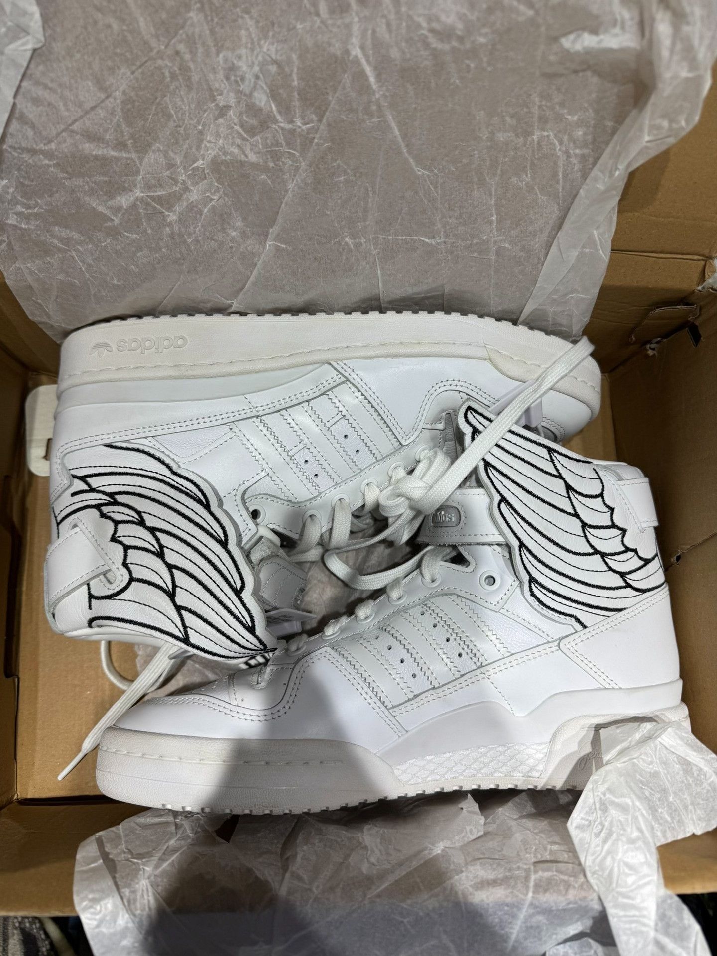 Adidas Adidas White Lowtop Sneakers 42 Men Size US 9 / EU 42 - 2 Thumbnail