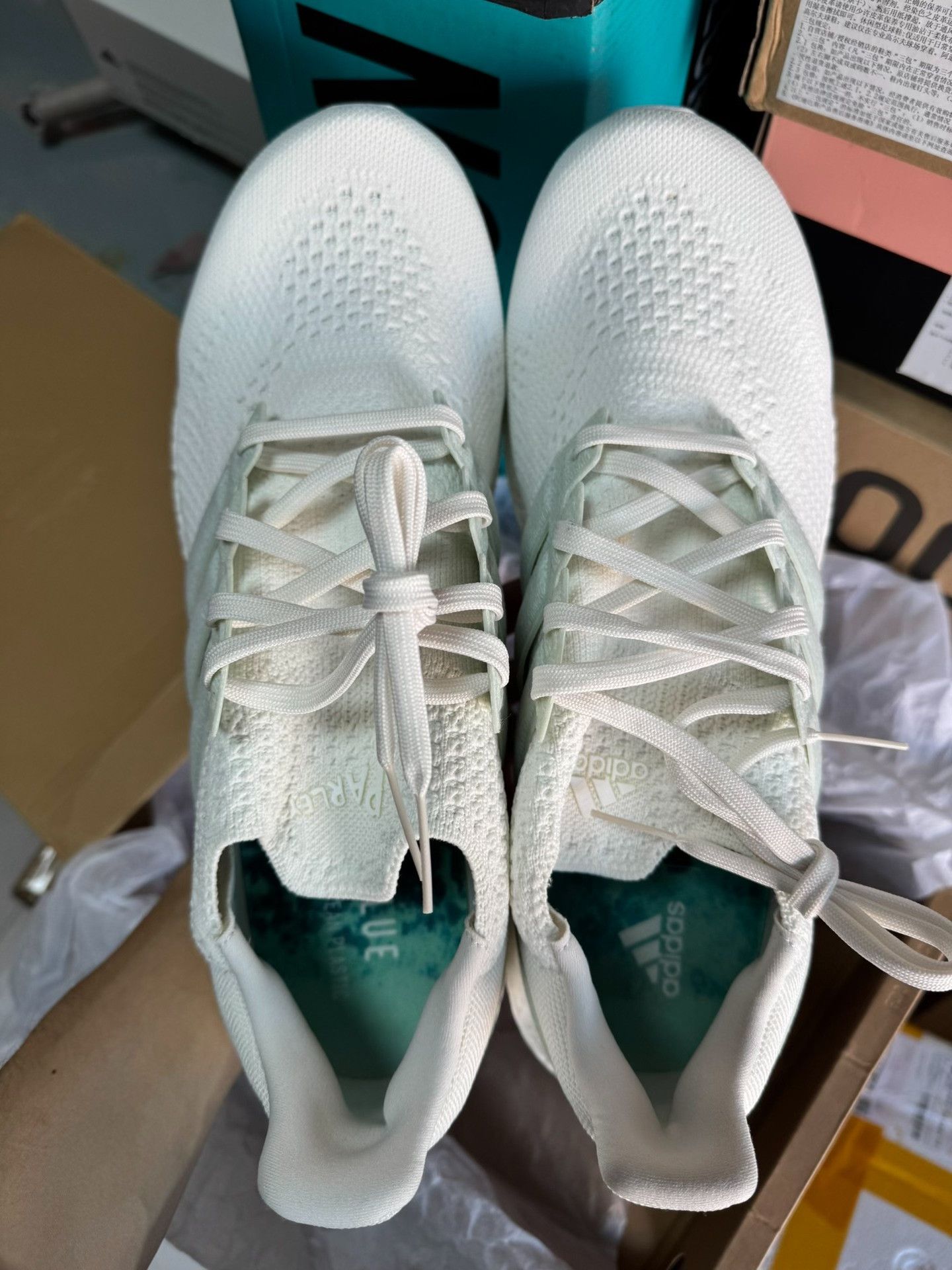 Adidas Adidas White Lowtop Sneakers 11 Men Size US 11 / EU 44 - 8 Thumbnail