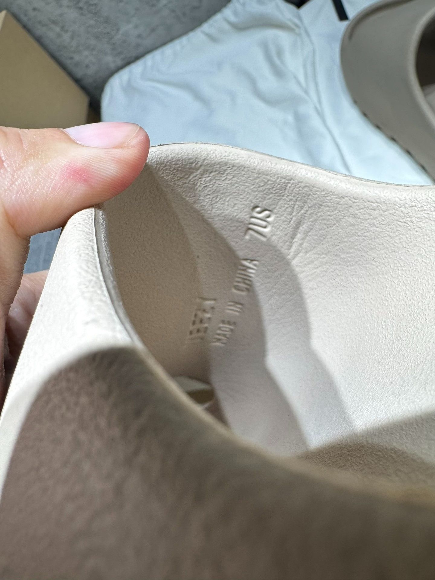 Yeezy Yeezy Brown Lowtop Sneakers 40 Men Size US 7.5 / EU 40-41 - 8 Thumbnail