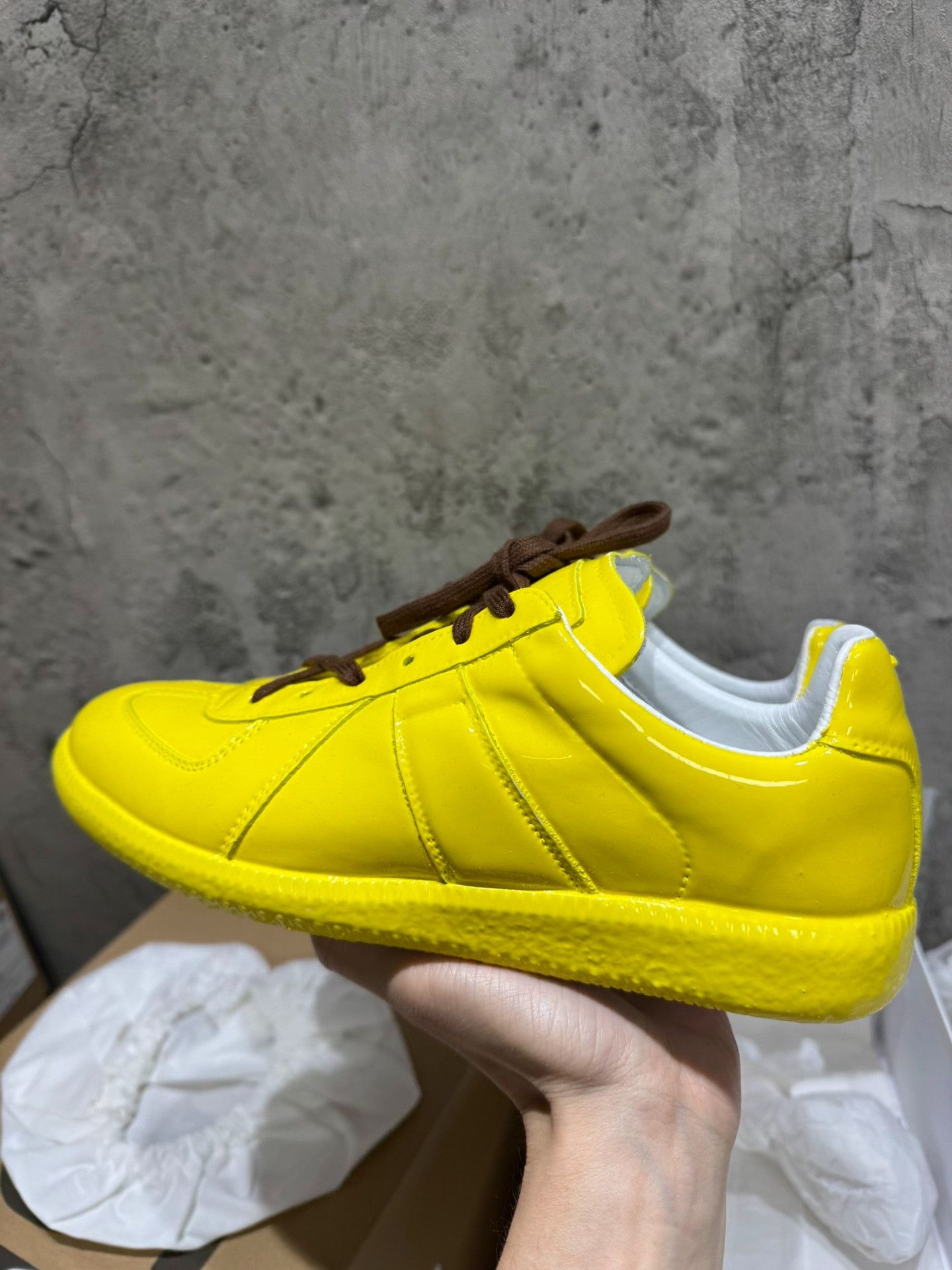 Maison Margiela Maison Margiela Leather Yellow Lowtop Sneakers 37 Women Size US 6.5 / IT 36.5 - 7 Thumbnail