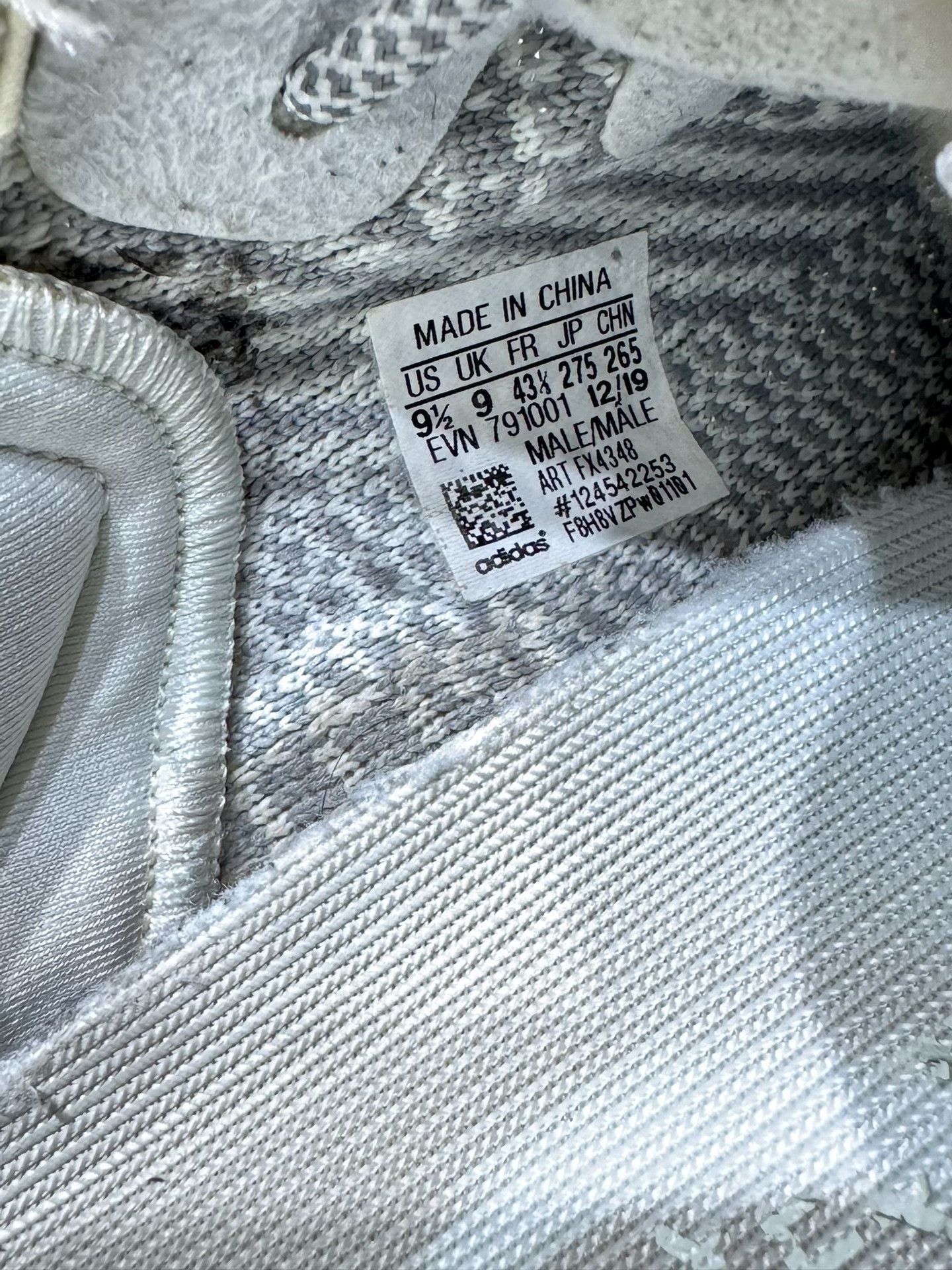 Adidas Adidas YEEZY350 Gray Lowtop Sneakers 9 Men Size US 9 / EU 42 - 5 Thumbnail