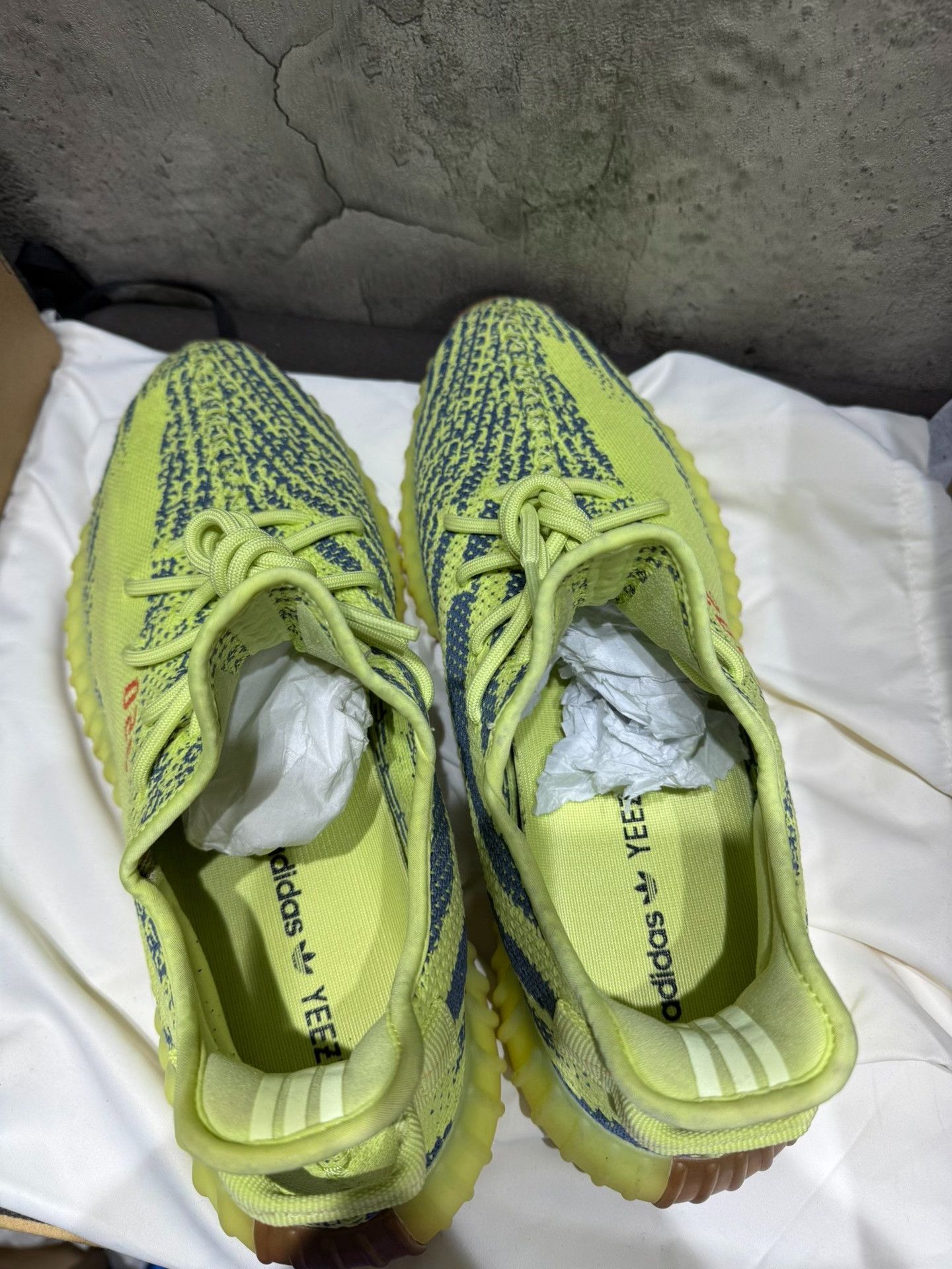 Adidas Adidas YEEZY350 Yellow Lowtop Sneakers 11.5 Men Size US 11.5 / EU 44-45 - 3 Thumbnail