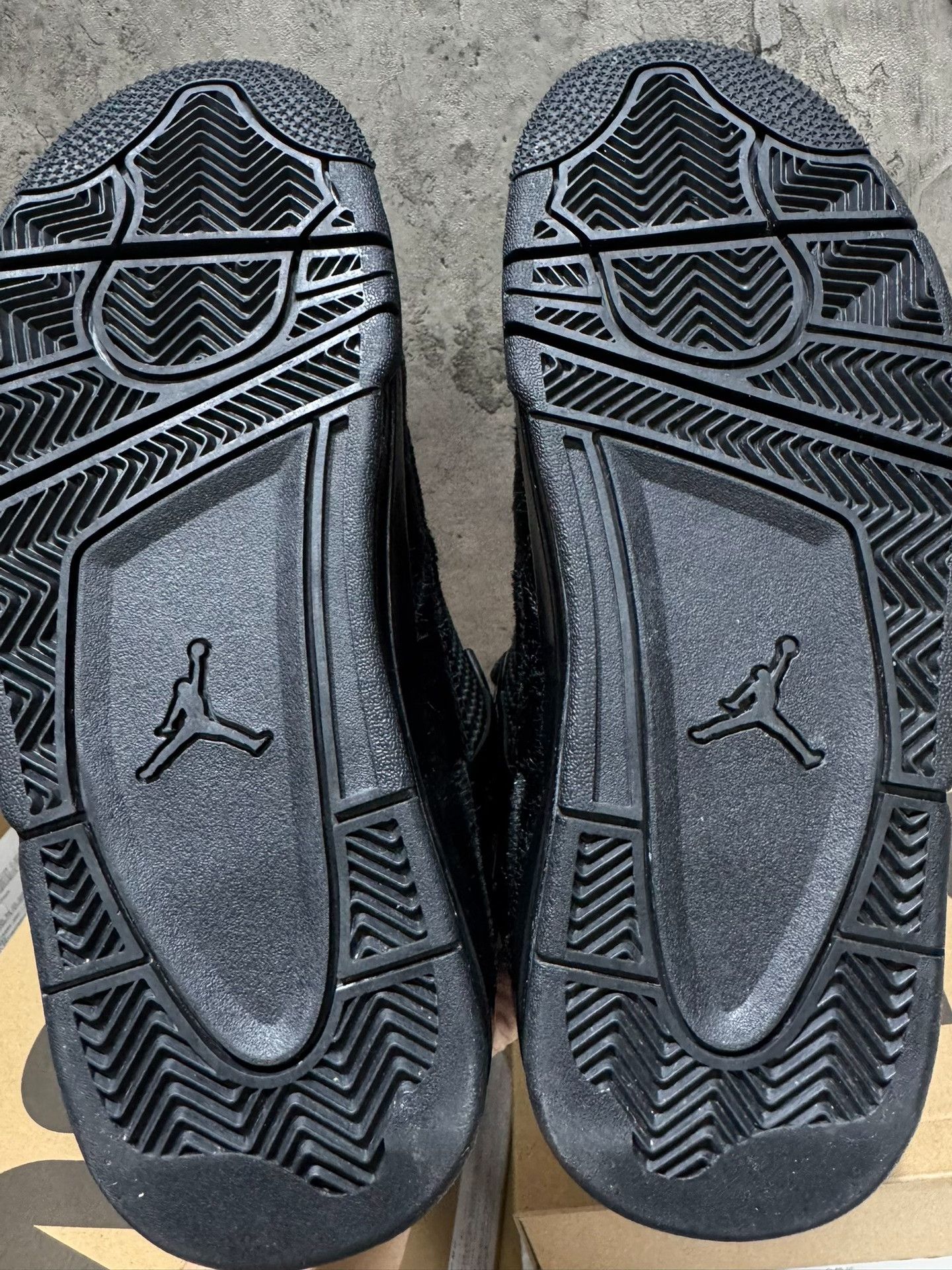 Nike Nike AJ4 Black Lowtop Sneakers 38 Men Size US 6 / EU 39 - 8 Thumbnail
