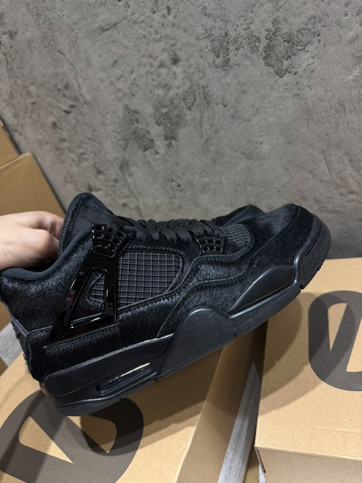 Nike Nike AJ4 Black Lowtop Sneakers 38 Men Size US 6 / EU 39 - 9 Thumbnail