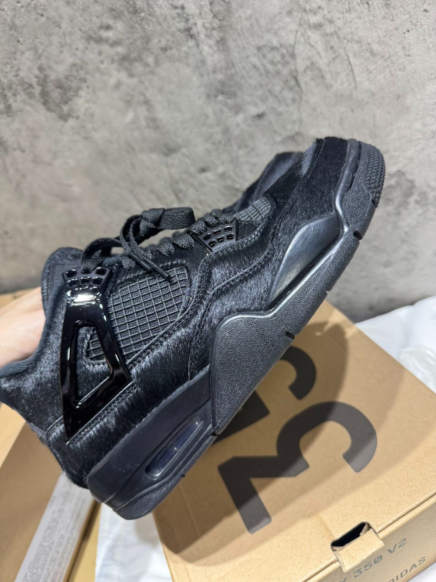 Nike Nike AJ4 Black Lowtop Sneakers 38 Men Size US 6 / EU 39 - 3 Thumbnail