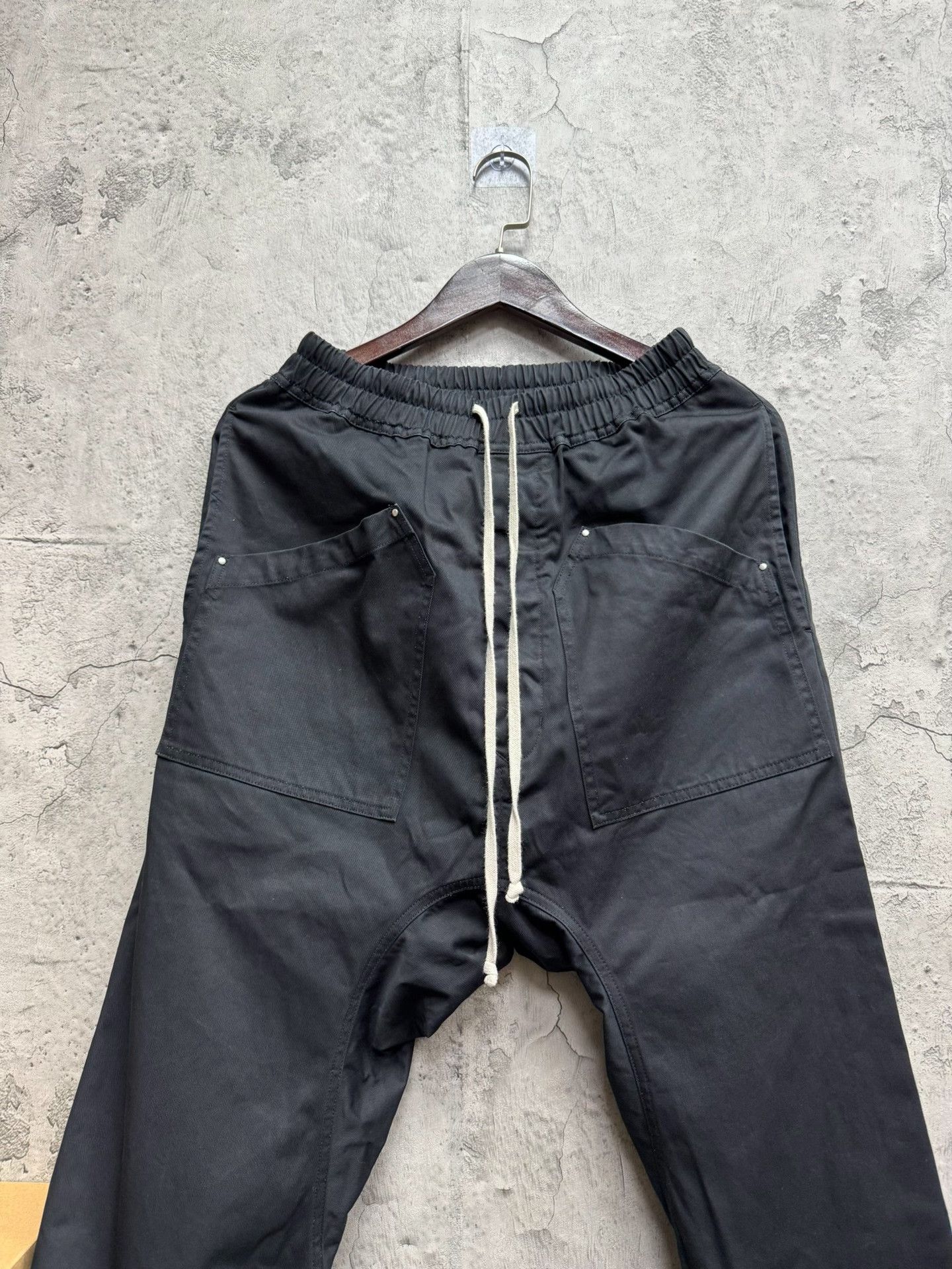 Rick Owens Rick Owens Casual Black Casual Pants S Men Size US 30 / EU 46 - 2 Thumbnail