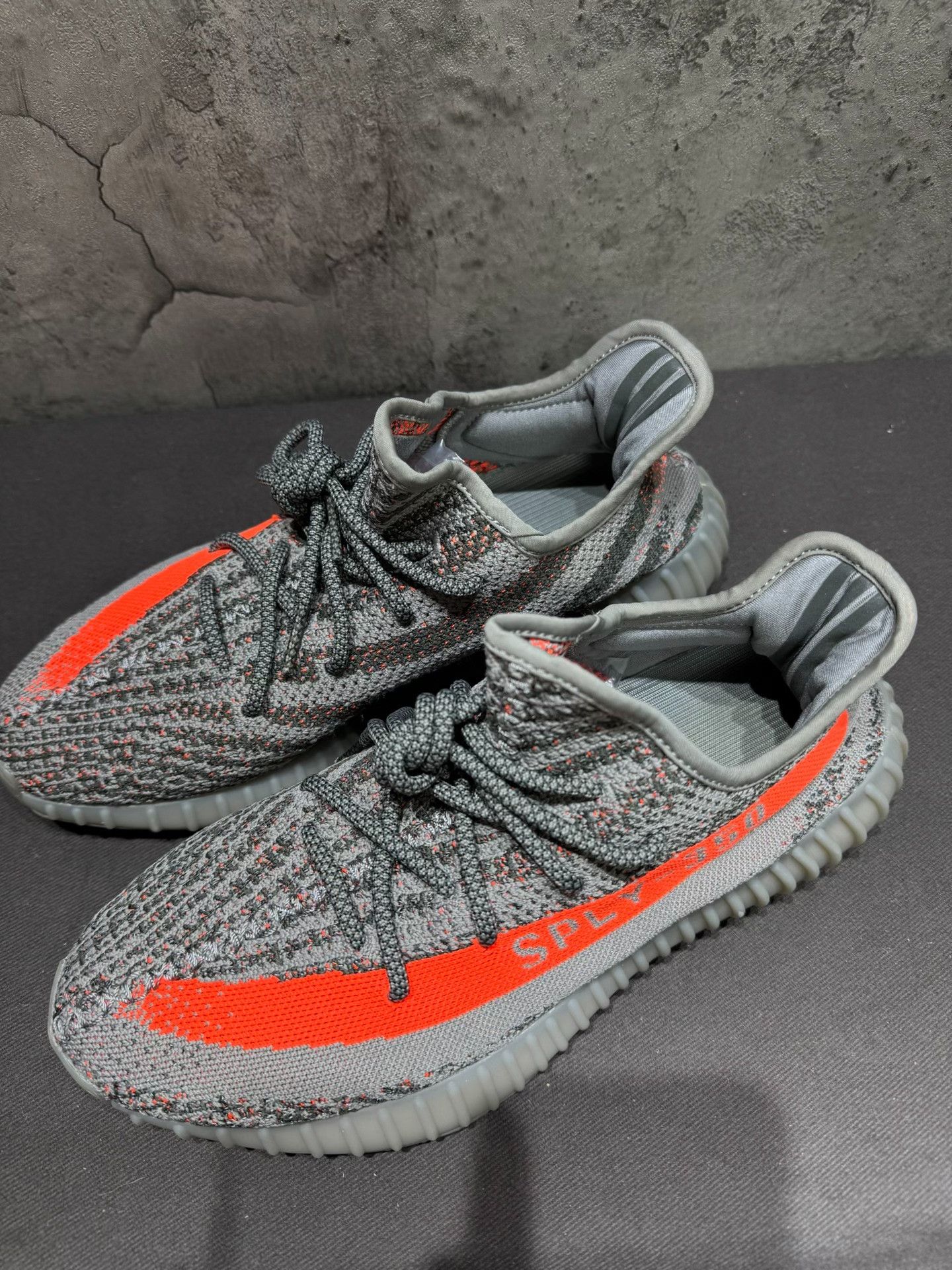 Adidas Adidas YEEZY350 Gray Lowtop Sneakers 9.5 Men Size US 9.5 / EU 42-43 - 3 Thumbnail