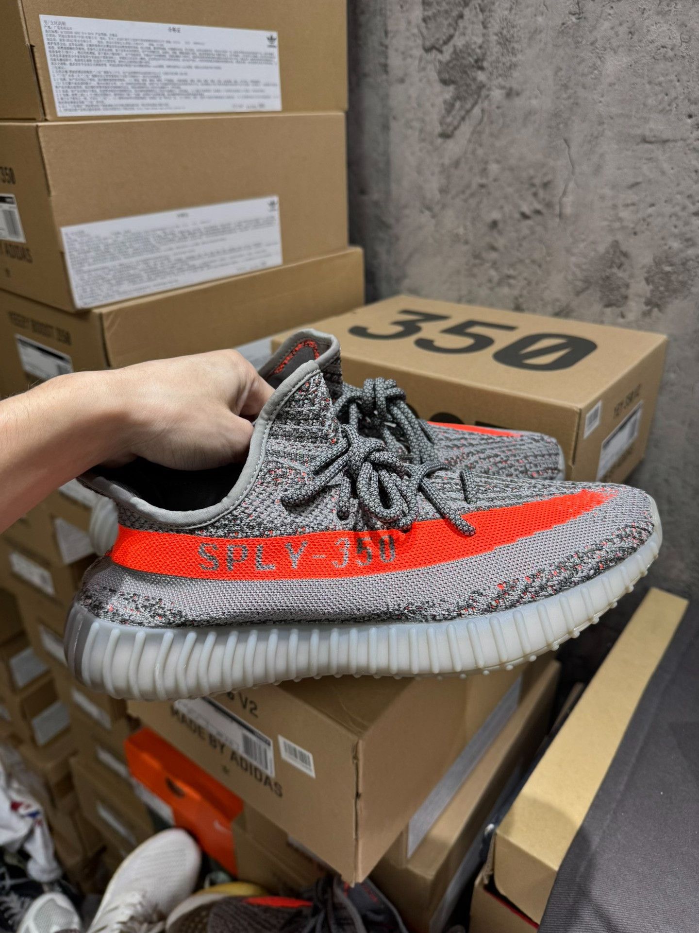 Adidas Adidas YEEZY350 Gray Lowtop Sneakers 9.5 Men Size US 9.5 / EU 42-43 - 5 Thumbnail