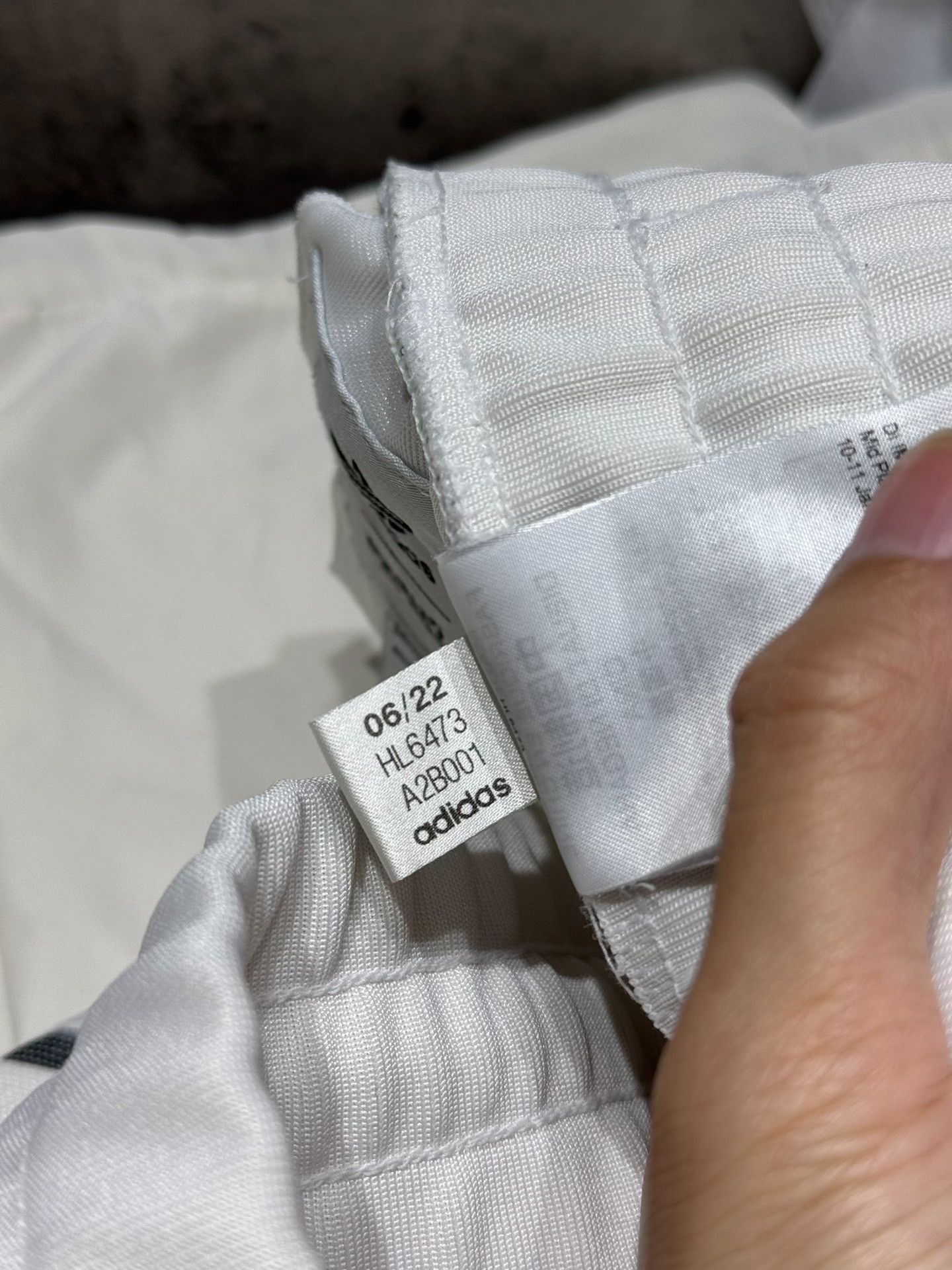 Adidas Adidas White Shorts XL Men Size US 36 / EU 52 - 7 Thumbnail