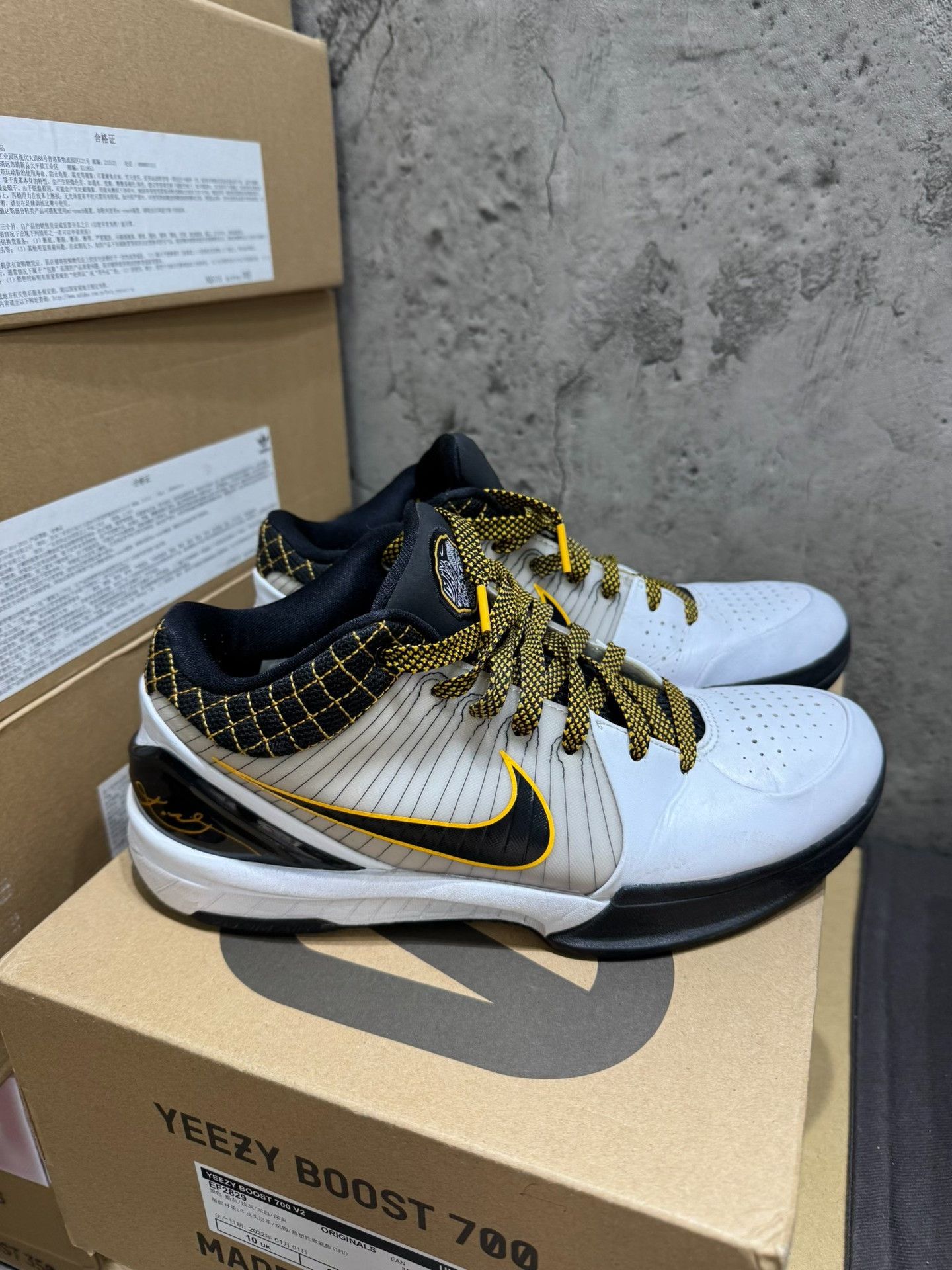 Nike Nike Yellow Lowtop Sneakers 41 Men Size US 8.5 / EU 41-42 - 3 Thumbnail