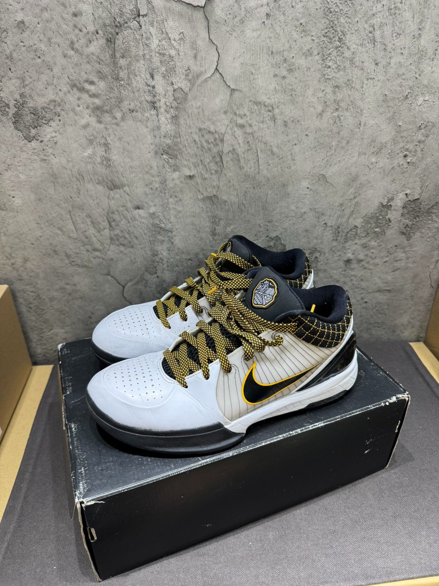 Nike Nike Yellow Lowtop Sneakers 41 Men Size US 8.5 / EU 41-42 - 4 Thumbnail