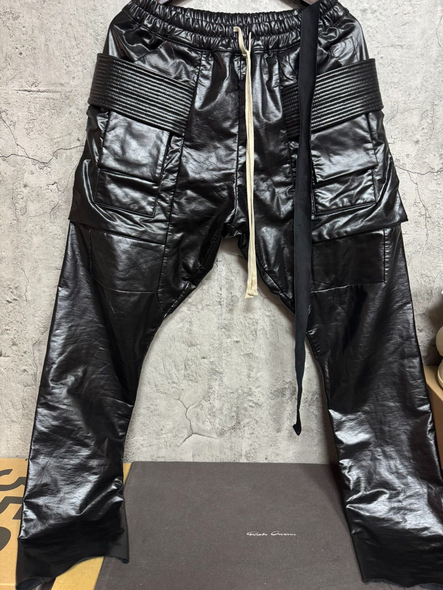 Rick Owens Rick Owens Patent Hoodie S Men Size US S / EU 44-46 / 1 - 6 Thumbnail