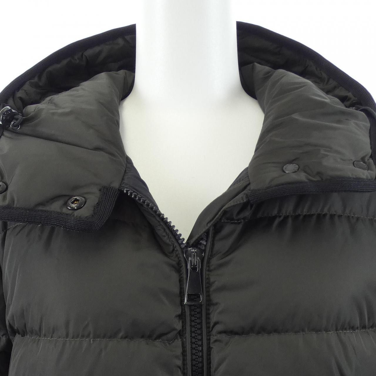 Moncler Moncler MONCLER BETULA Down Jacket Textile Outerwear BETULA DUTY FREE for USA Size ONE SIZE - 6 Thumbnail