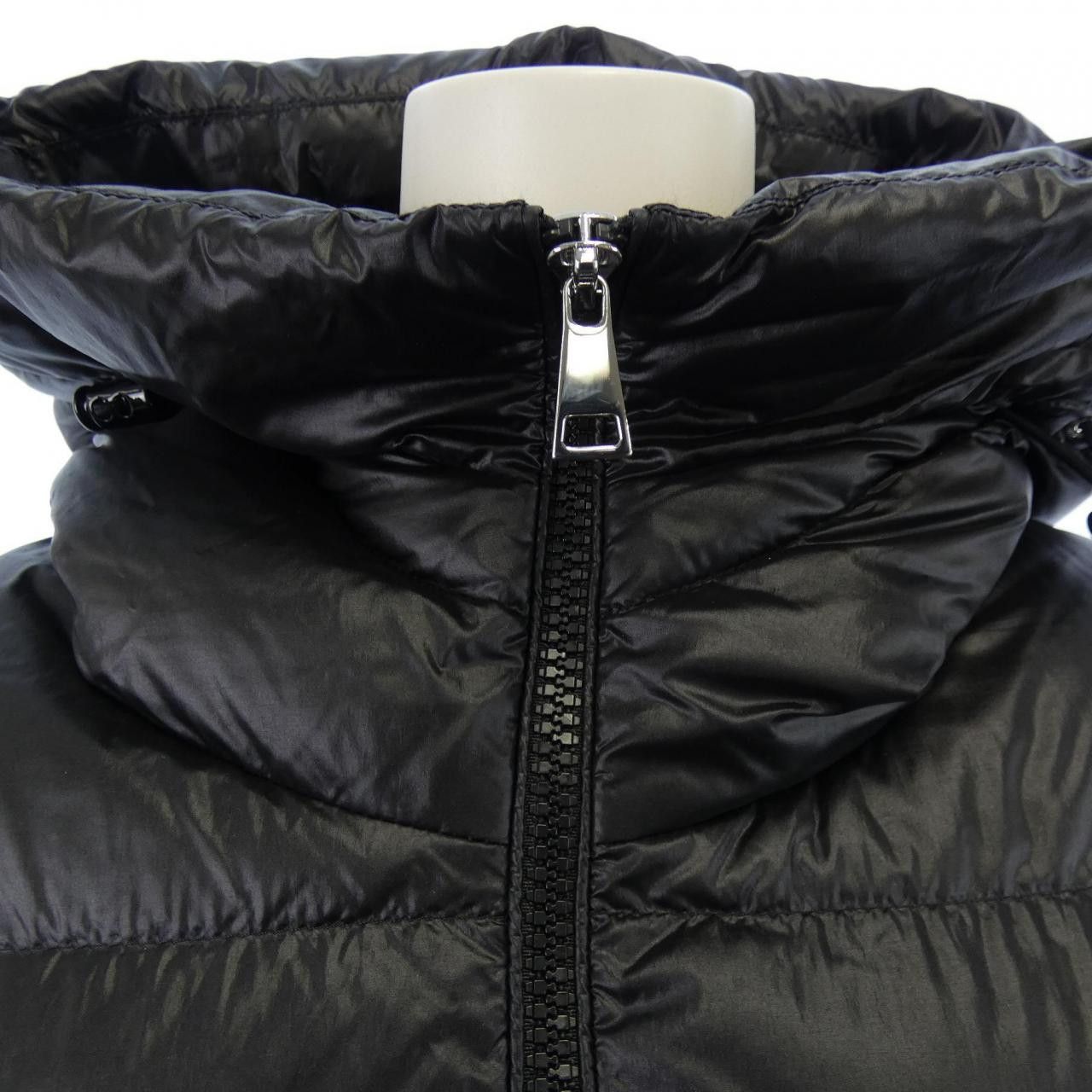 Moncler Moncler Moncler BIRON Down Jacket Textile Outerwear BIRON DUTY FREE for USA Size ONE SIZE - 7 Thumbnail