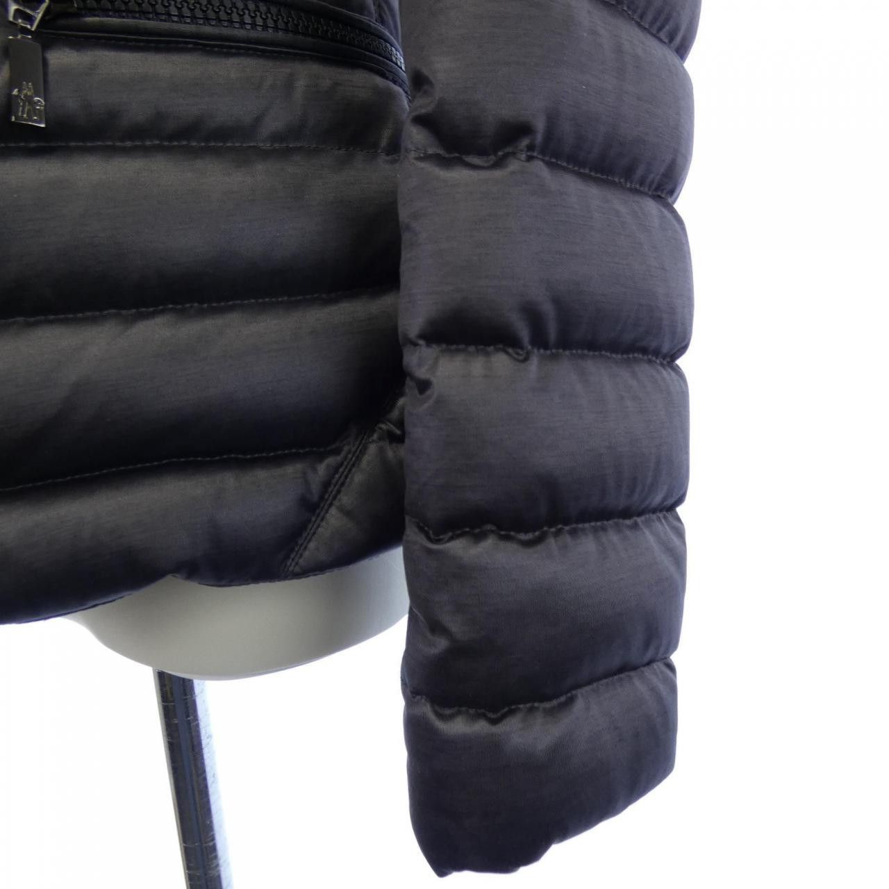 Moncler Moncler Moncler SUISSE fiber down jacket Textile Outerwear SUISSE DUTY FREE for USA Size ONE SIZE - 7 Thumbnail