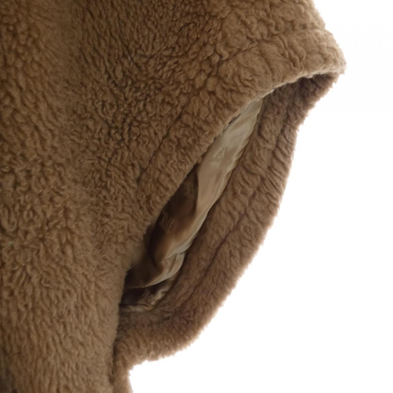 Max Mara Max Mara Max Mara TEBE Camel Silk Cape Textile Outerwear TEBE DUTY FREE for USA Size ONE SIZE - 6 Thumbnail