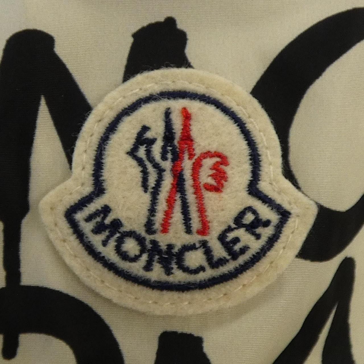 Moncler Moncler Moncler AMSTERDAM Coat Textile Outerwear AMSTERDAM DUTY FREE for USA Size ONE SIZE - 7 Thumbnail