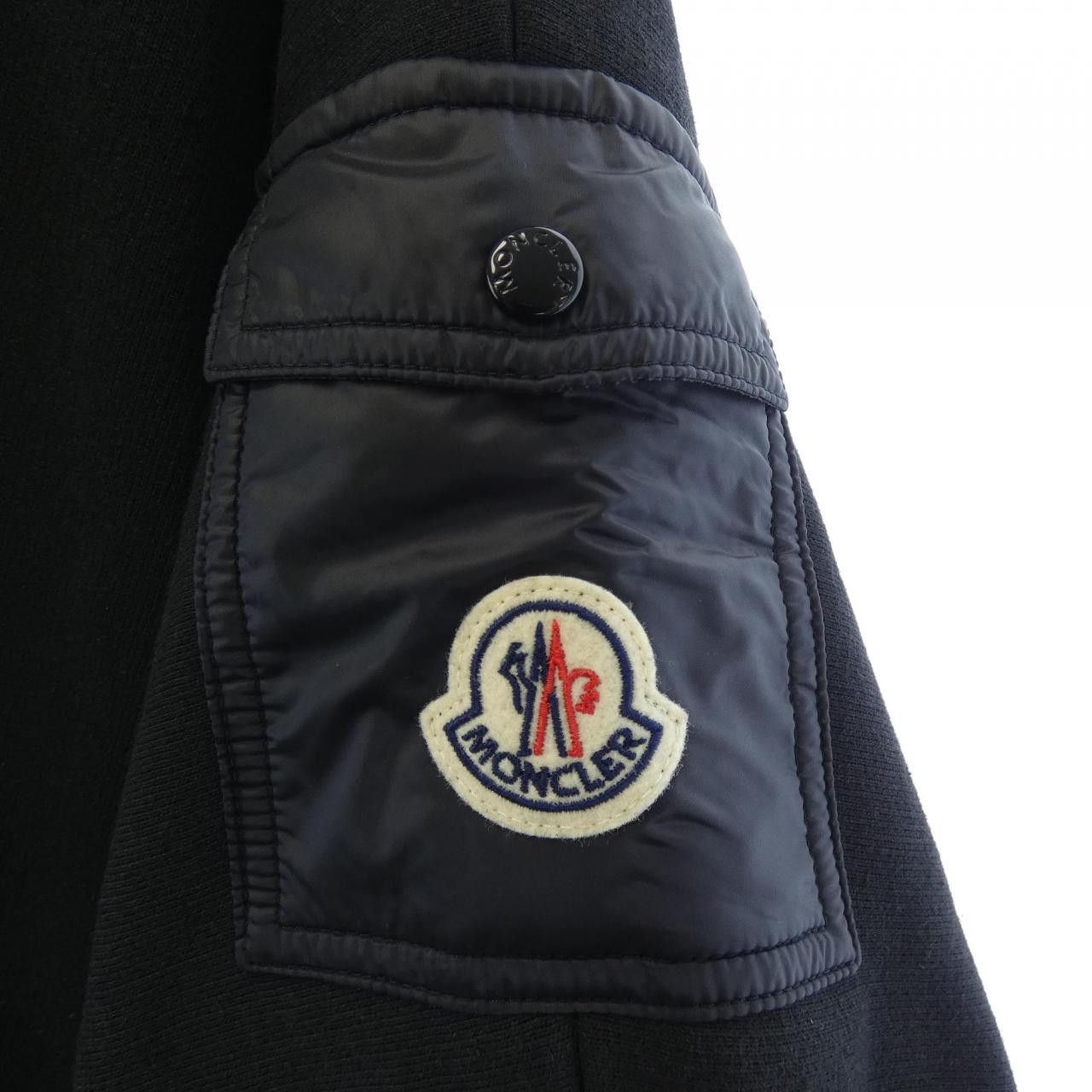 Moncler Moncler Moncler Wool Blend Poncho Textile Outerwear 20933G00008 DUTY FREE for USA Size ONE SIZE - 7 Thumbnail