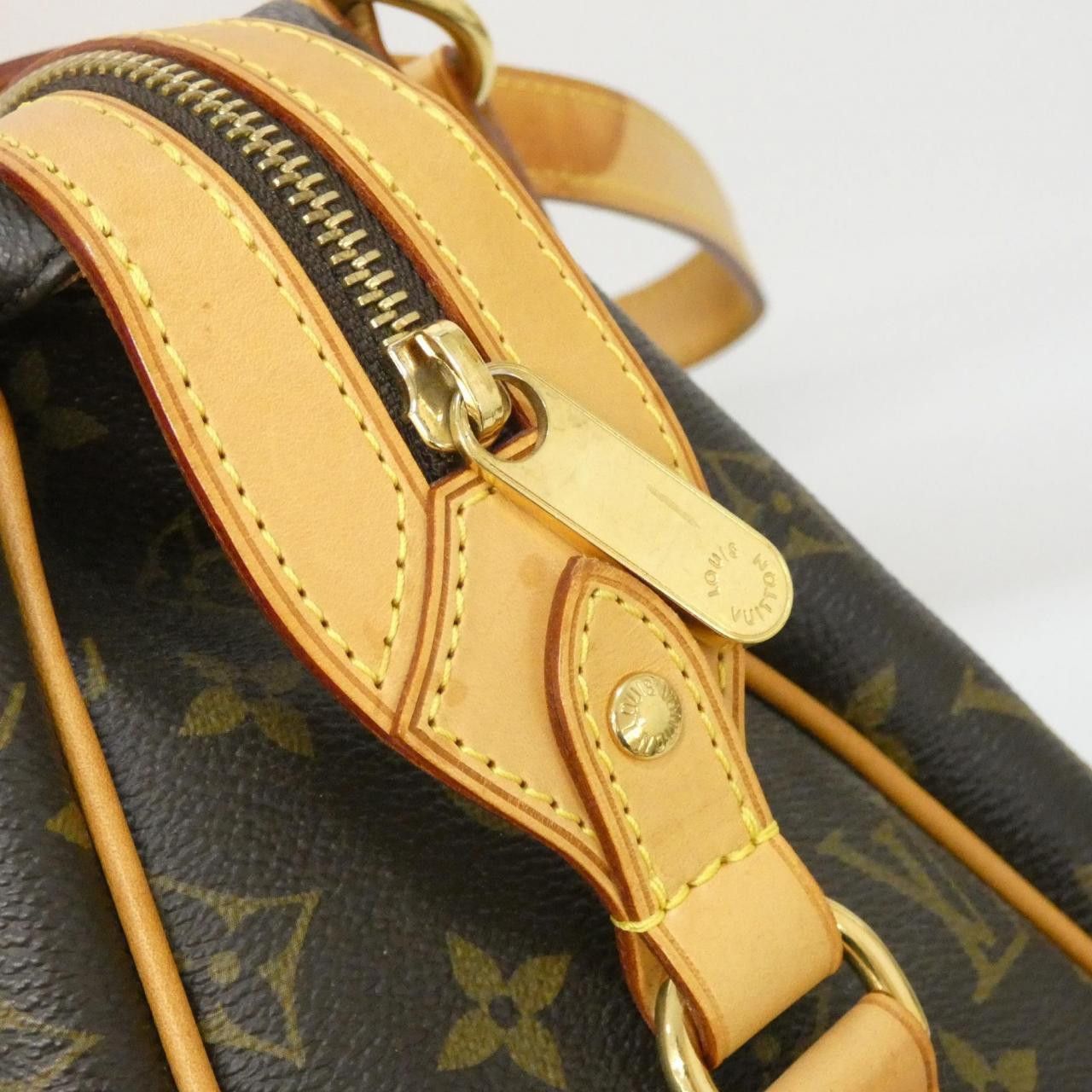 Louis Vuitton Louis Vuitton Louis Vuitton Monogram Shoulder Bag Textile Shoulder Bag M51186 DUTY FREE for USA Size ONE SIZE - 7 Thumbnail