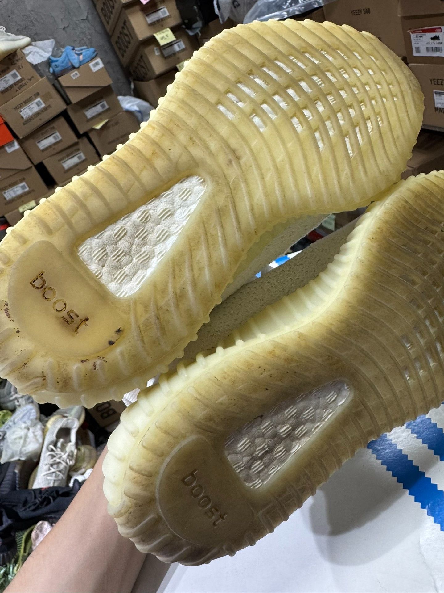 Adidas Adidas YEEZY350 White Lowtop Sneakers 38 Men Size US 6 / EU 39 - 6 Thumbnail