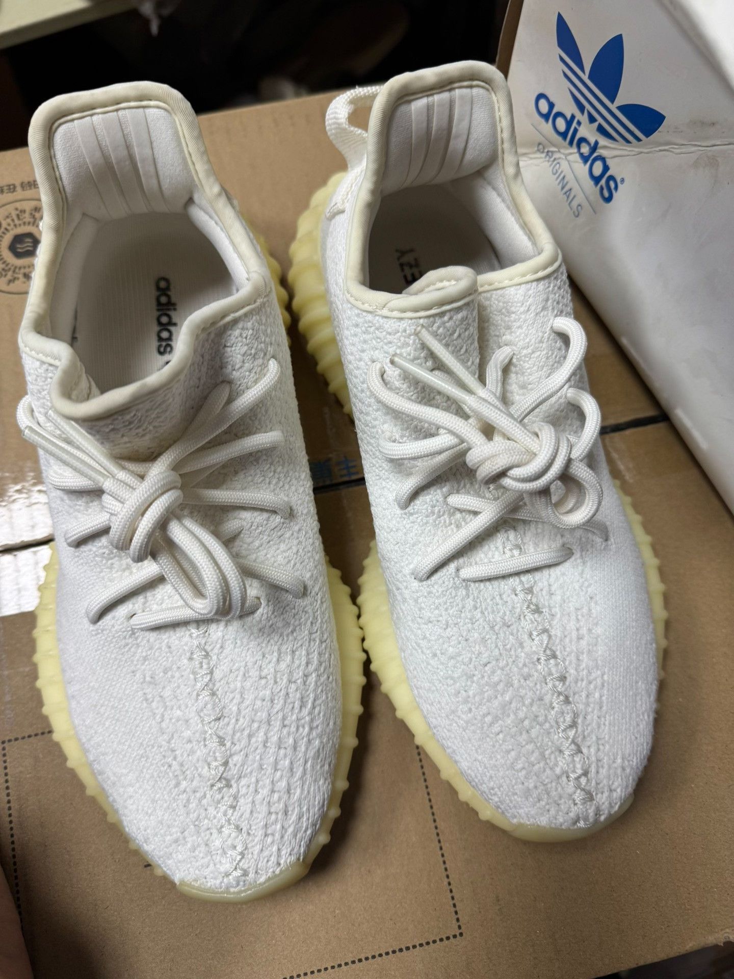 Adidas Adidas YEEZY350 White Lowtop Sneakers 38 Men Size US 6 / EU 39 - 7 Thumbnail
